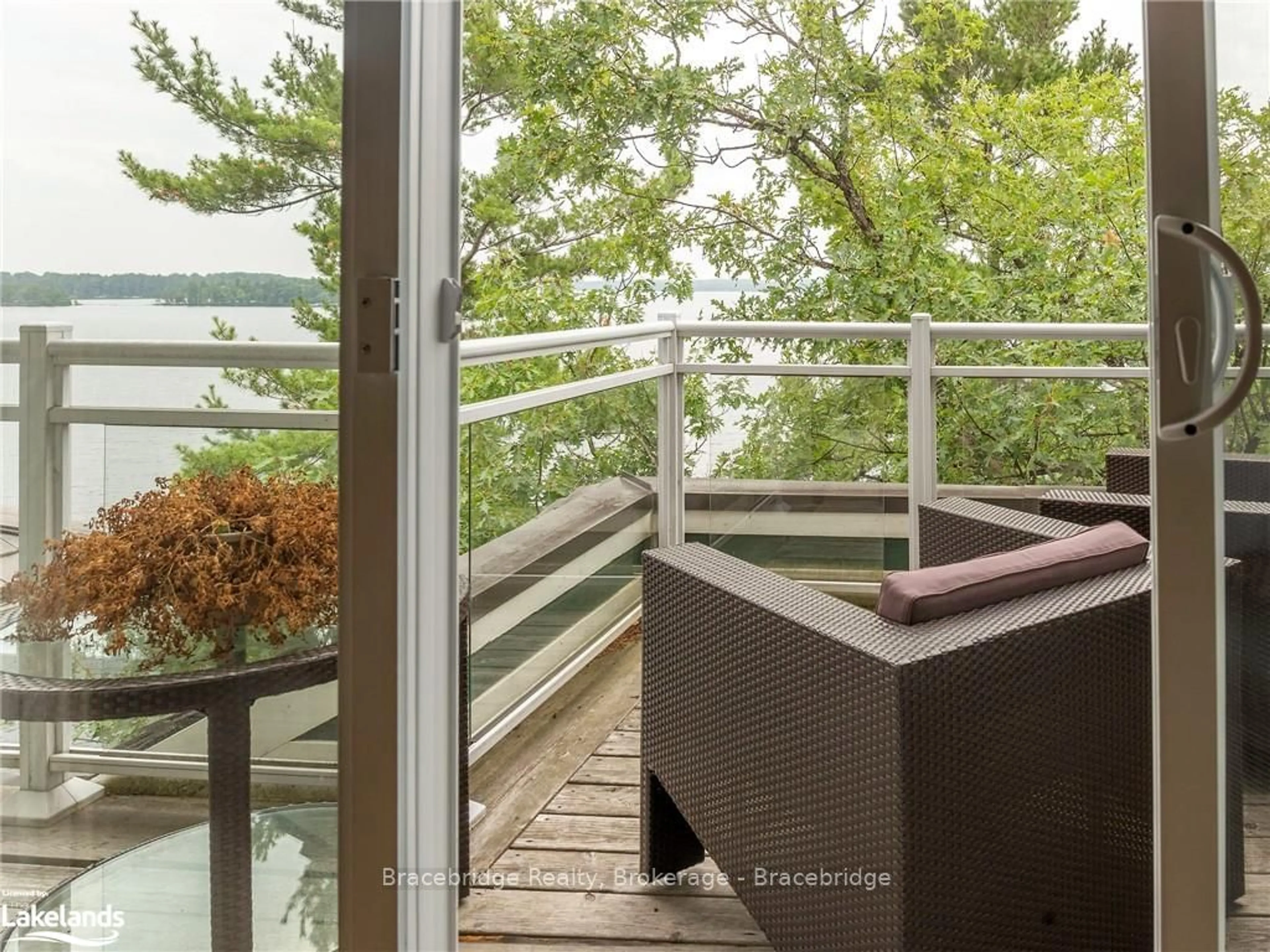 Balcony in the apartment, cottage for 1869 MUSKOKA ROAD 118 #A202-D1, Muskoka Lakes Ontario P1L 1W8