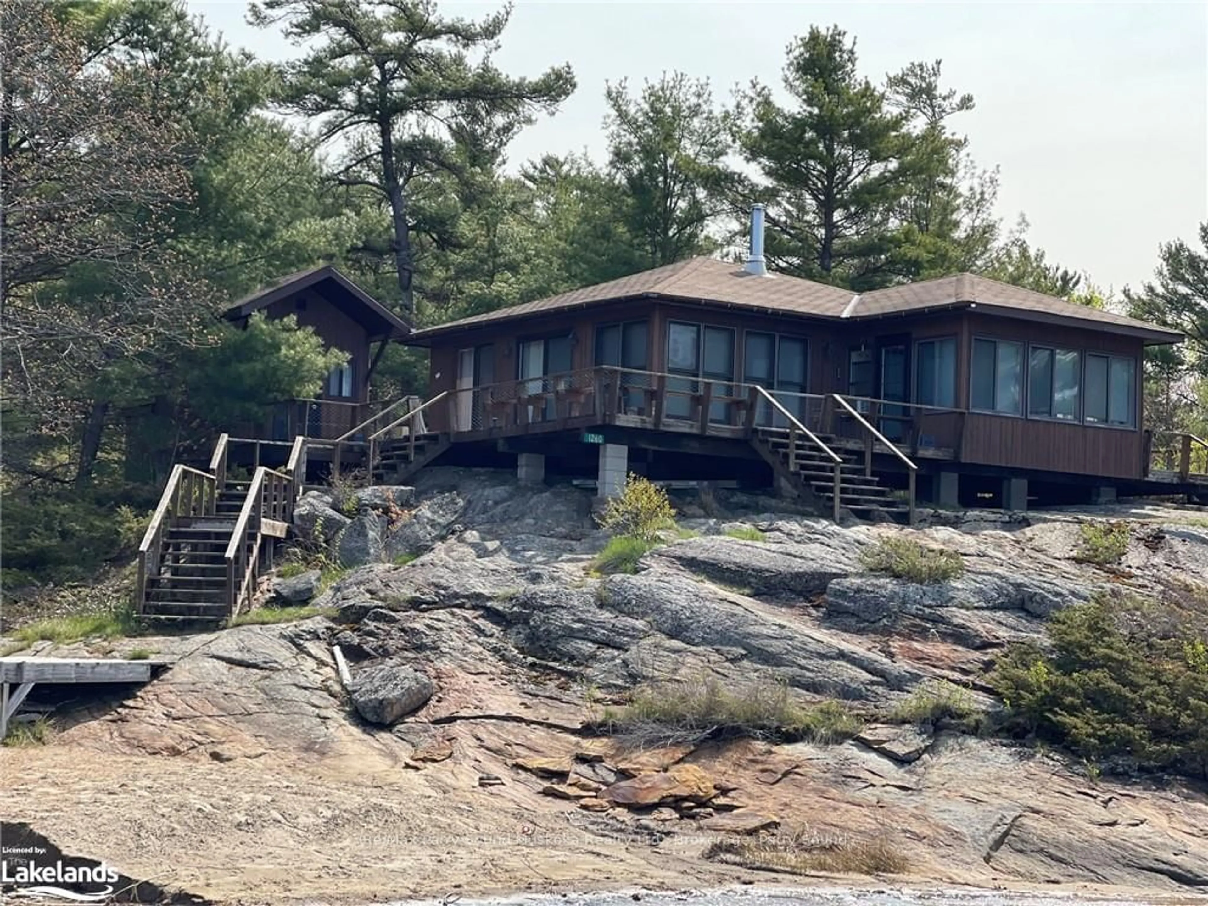 Frontside or backside of a home, cottage for 1260 GEORGIAN BAY, The Archipelago Ontario P0G 1K0