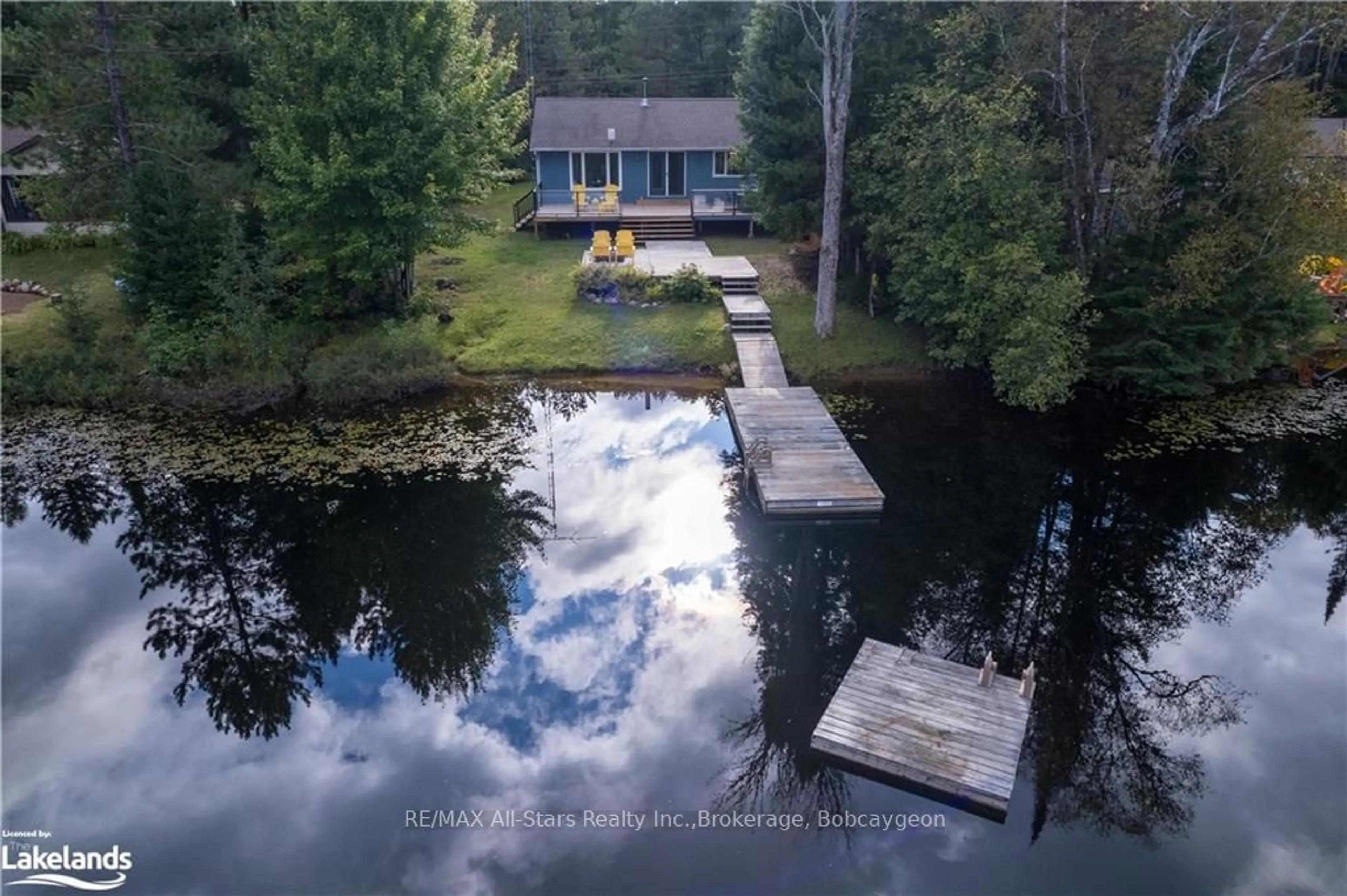 Frontside or backside of a home, cottage for 1086 CAMERON Lane, Algonquin Highlands Ontario L0M 1J0