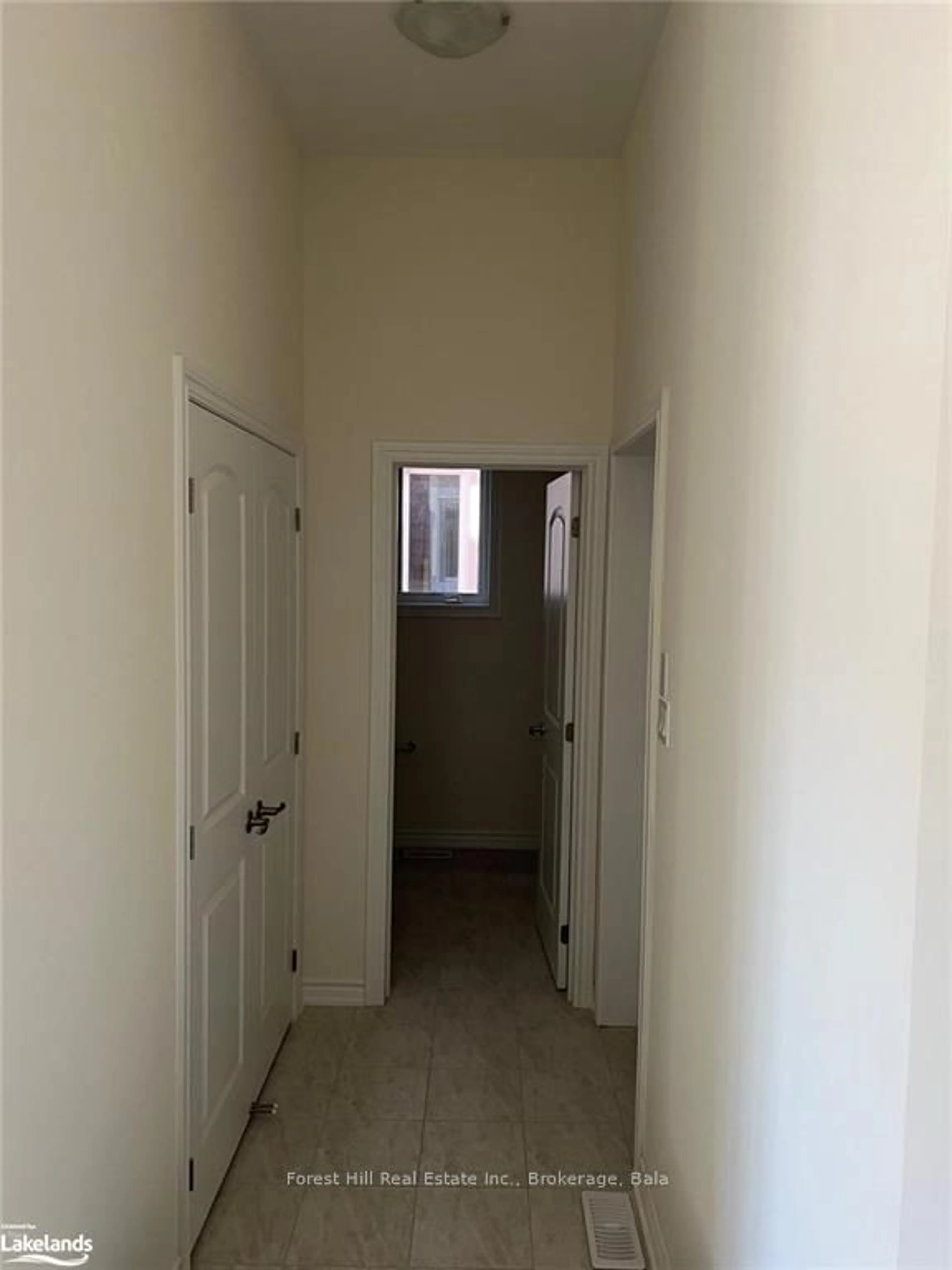 A pic of a room, not visible floor for 260 BEECHWOOD FOREST Lane, Gravenhurst Ontario P1P 1A7