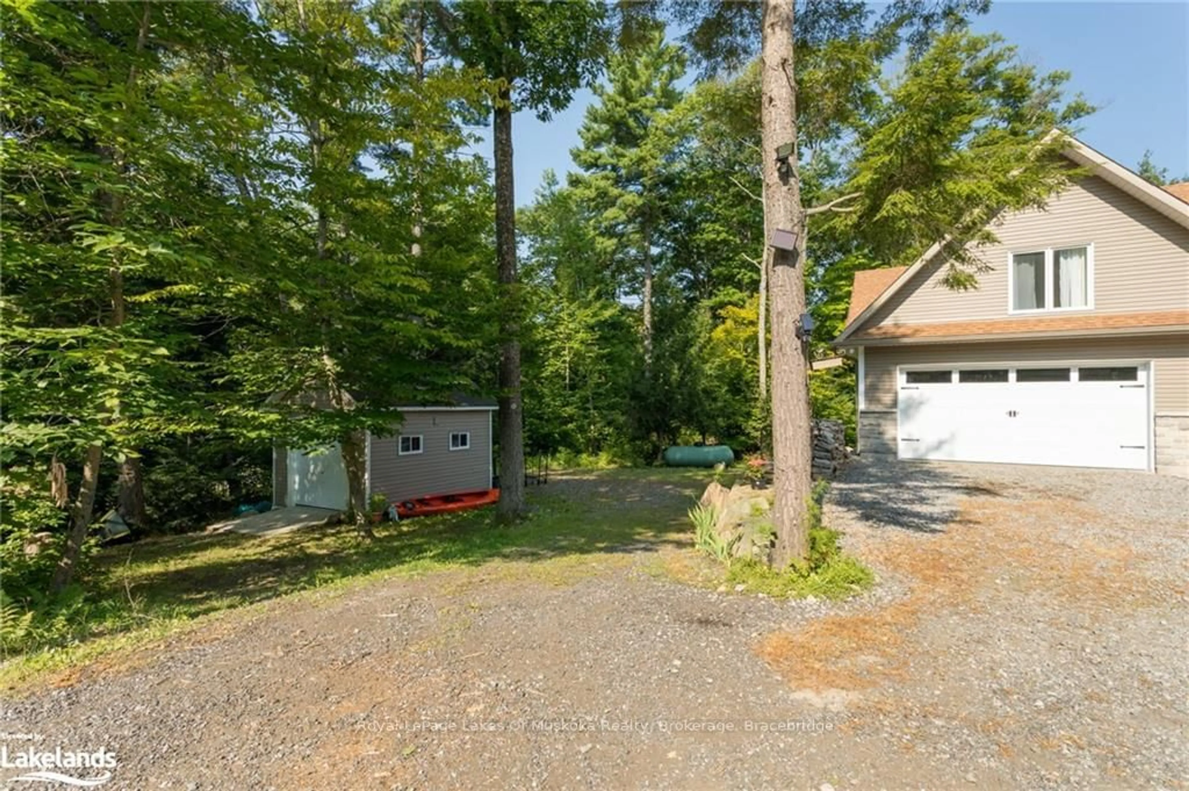 A pic from exterior of the house or condo, cottage for 1477 FOREMAN Rd, Muskoka Lakes Ontario P0B 1J0