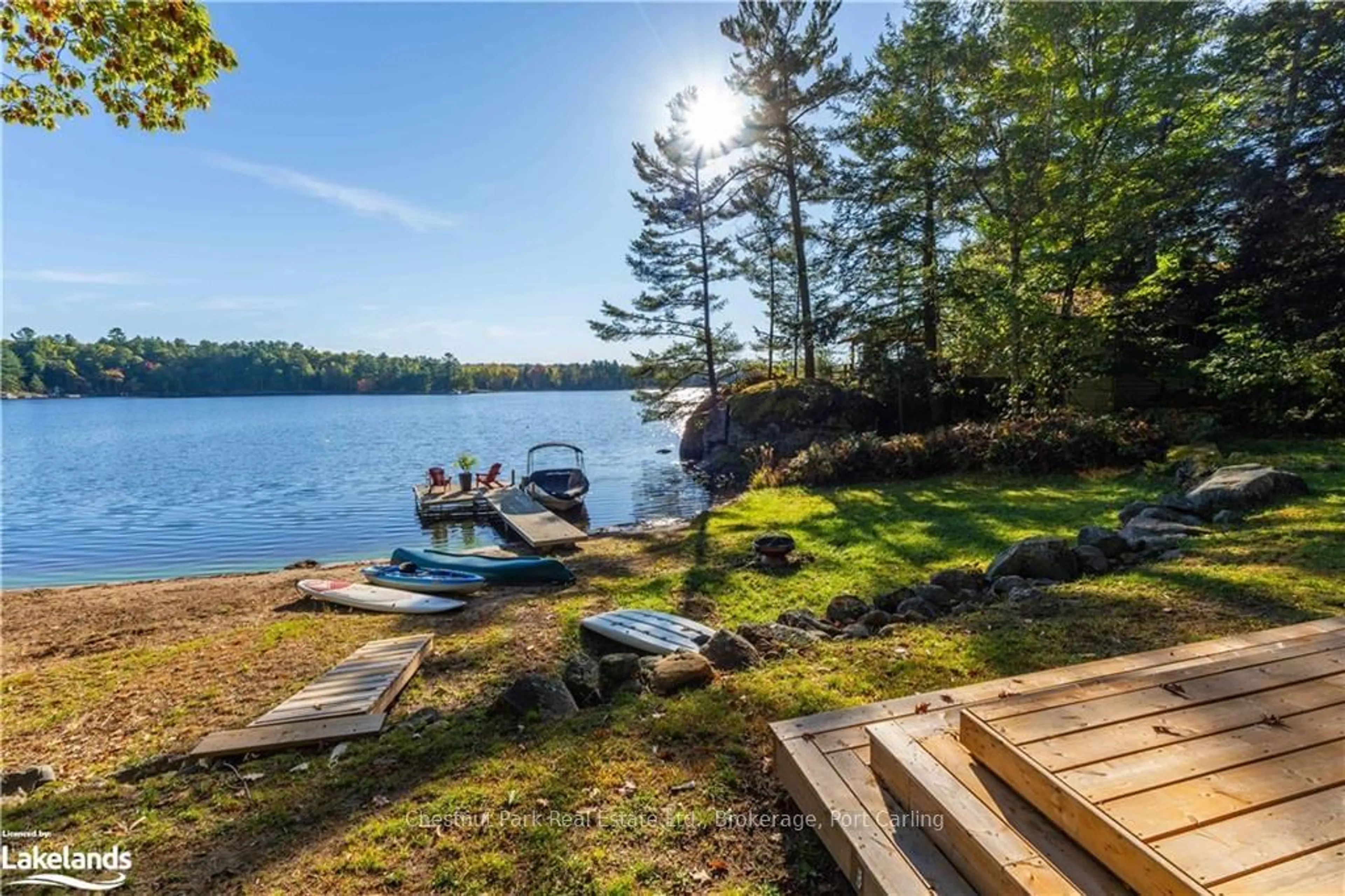 Patio, cottage for 1025 SCOUT Tr, Muskoka Lakes Ontario P0B 1J0