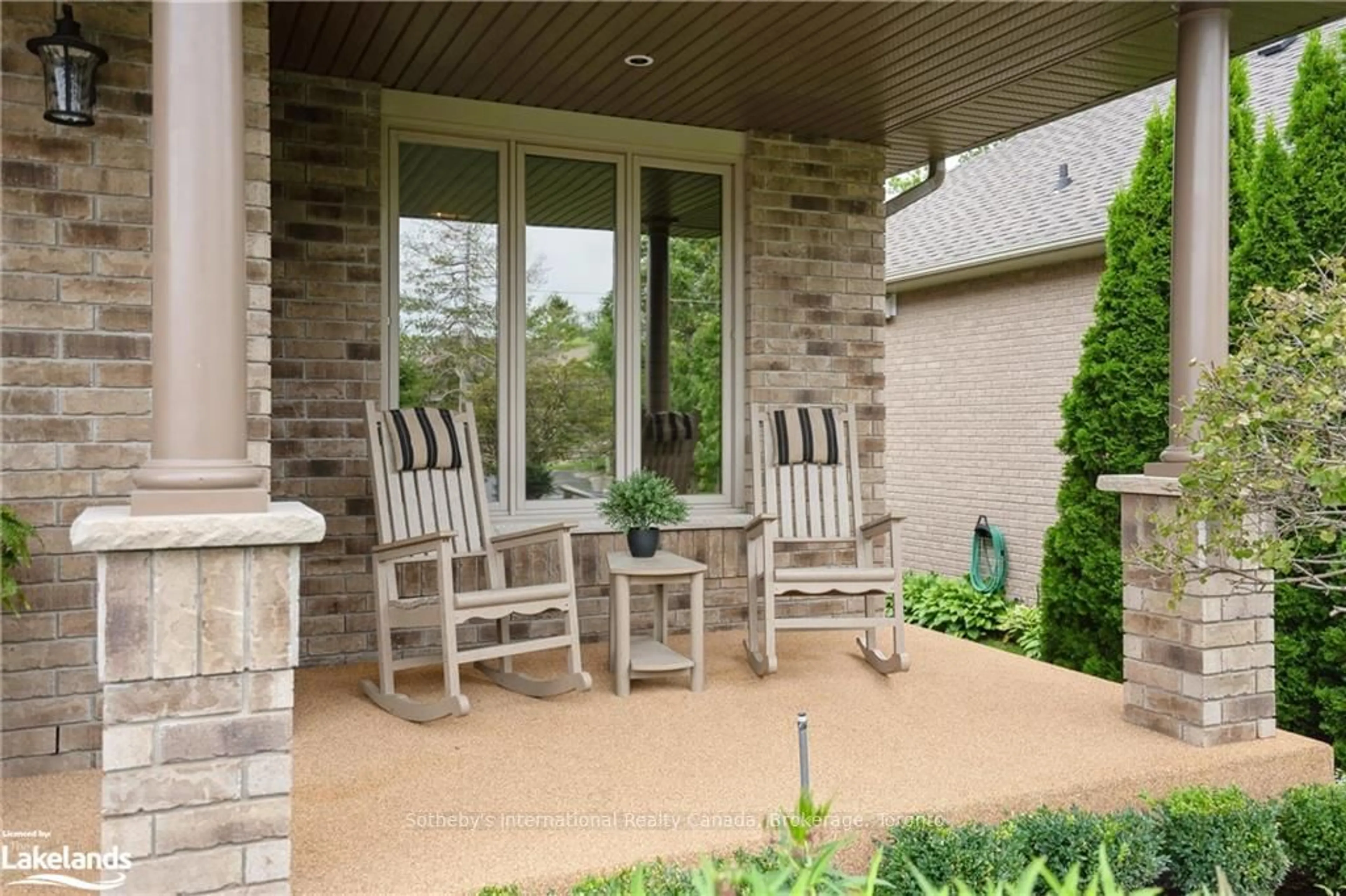 Patio, cottage for 26 MARINA Dr, Kawartha Lakes Ontario K0M 1A0