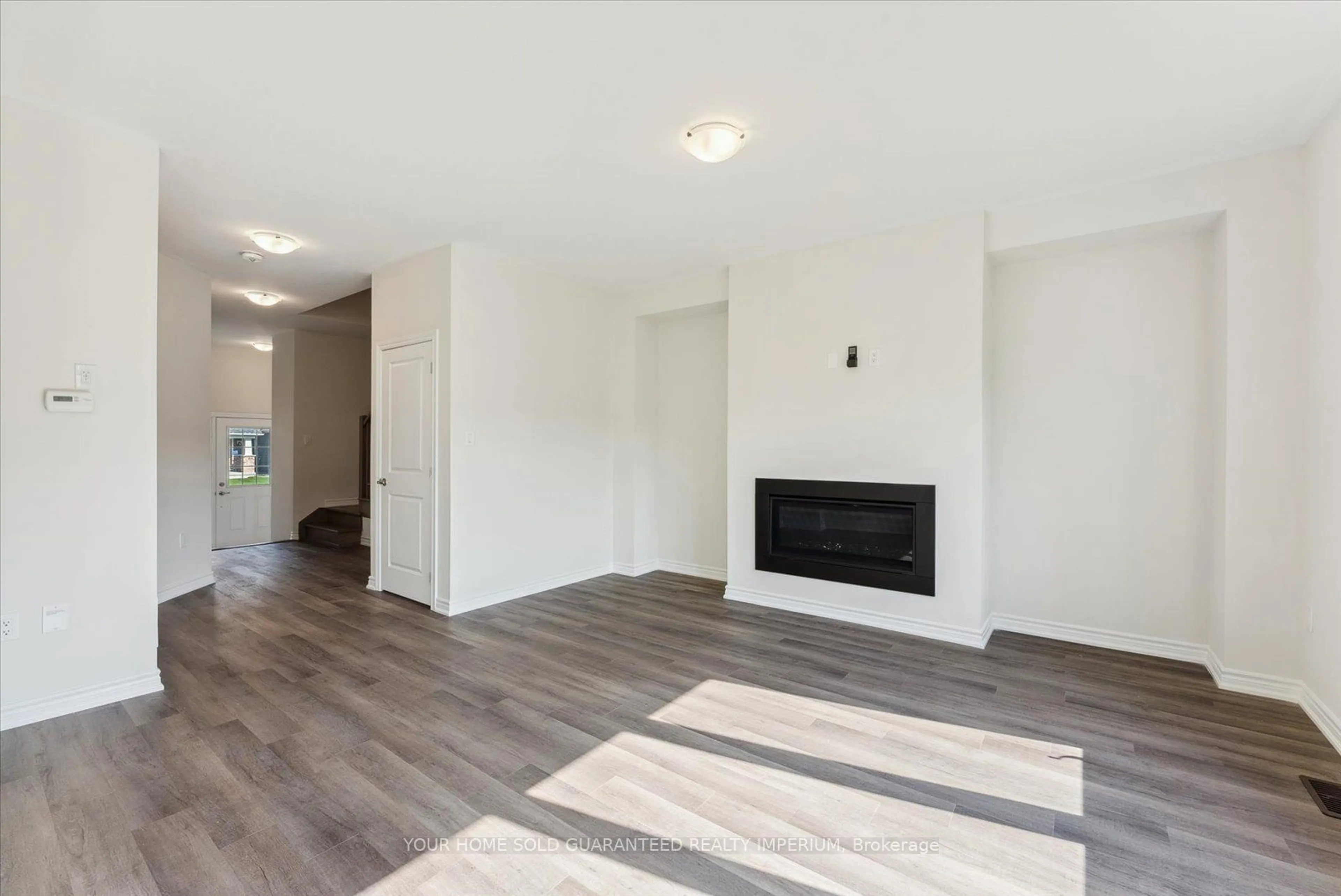 A pic of a room, wood floors for 430 Beechwood Forest Lane, Gravenhurst Ontario P1P 0H8