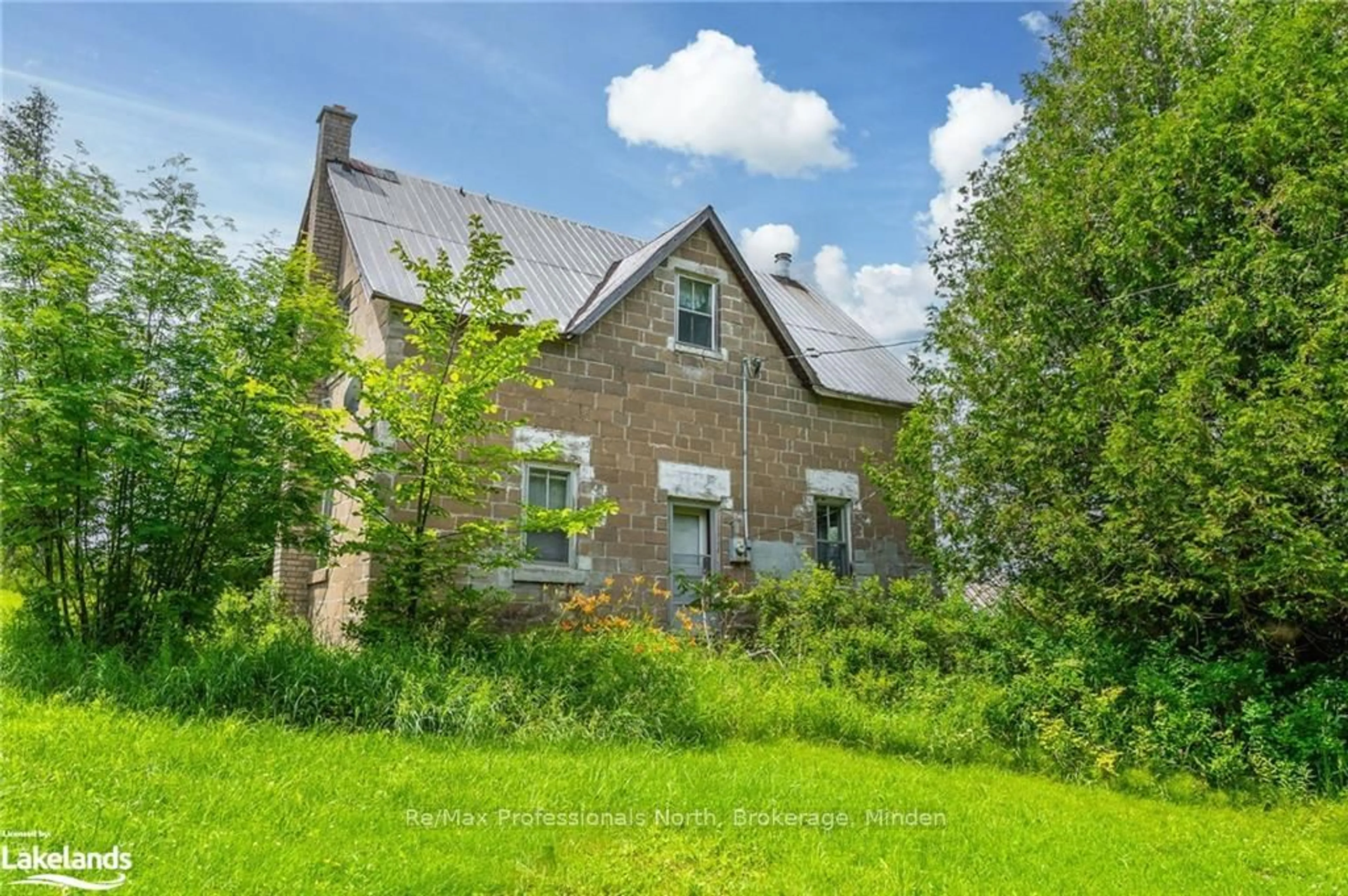 Frontside or backside of a home, cottage for 817 SCHUTT Rd, Brudenell, Lyndoch and Raglan Ontario K0J 2E0