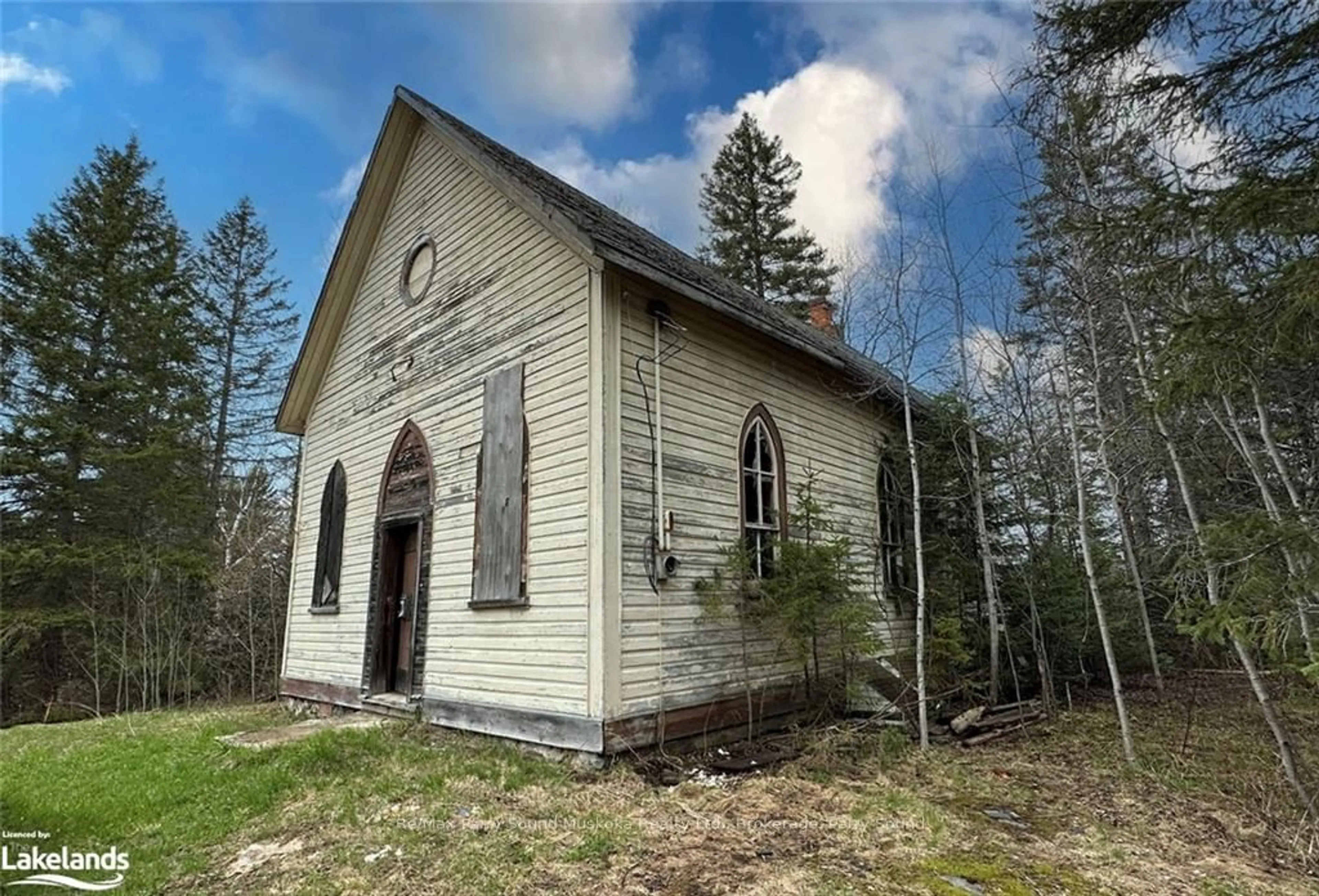 A pic of a room, unknown floor for 1 AHMIC St, Magnetawan Ontario P0A 1A0