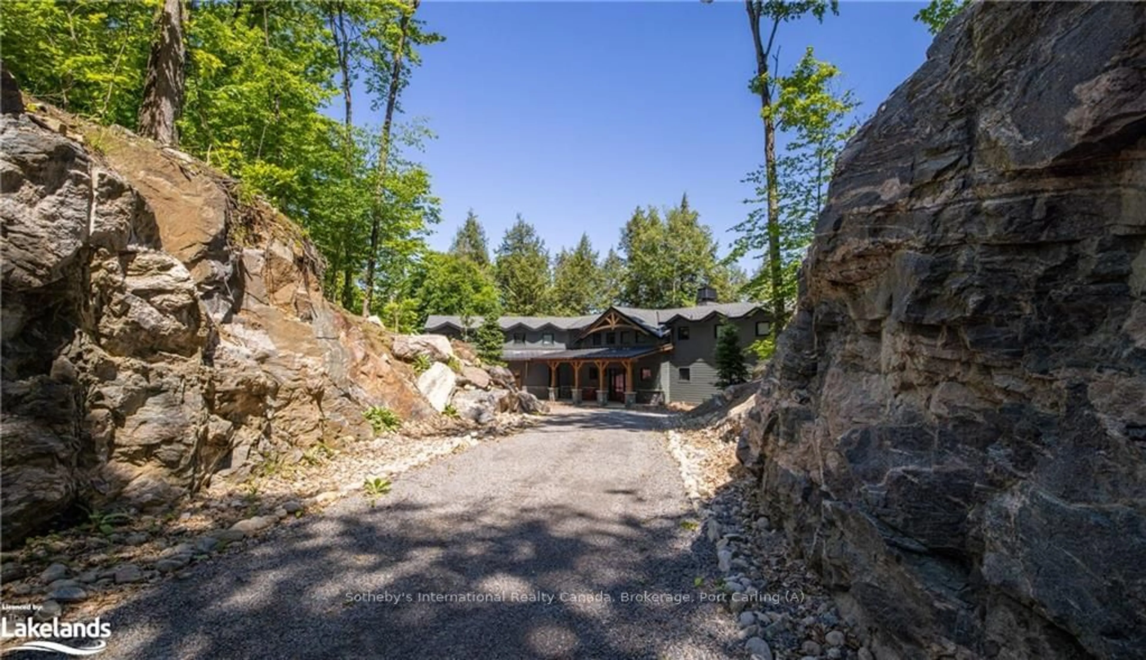 Patio, cottage for 1316 EAST BAY Rd #4A, Muskoka Lakes Ontario P0C 1M0