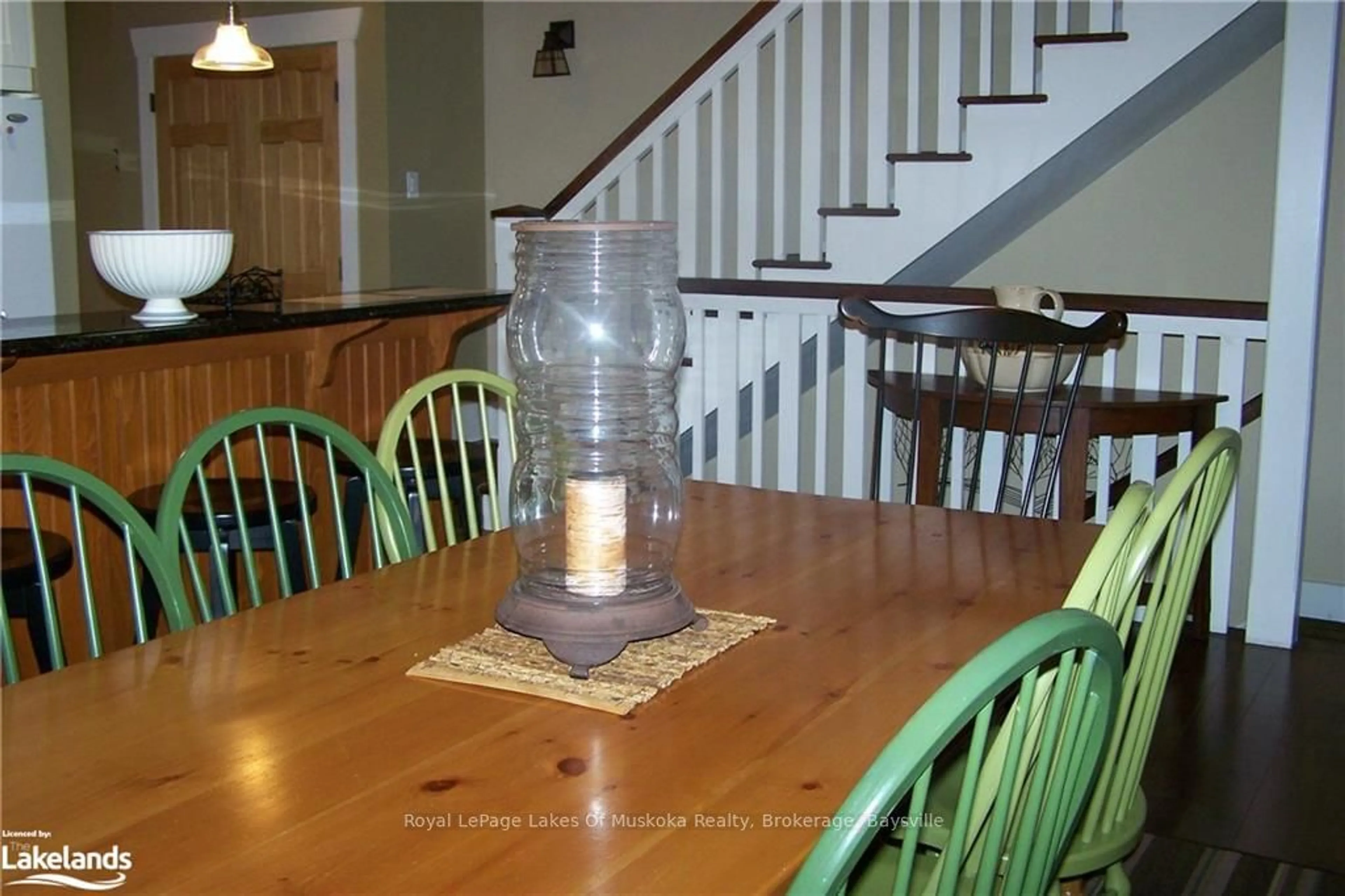 Dining room, wood floors, cottage for 1020 BIRCH GLEN Rd, Lake of Bays Ontario P0B 1A0