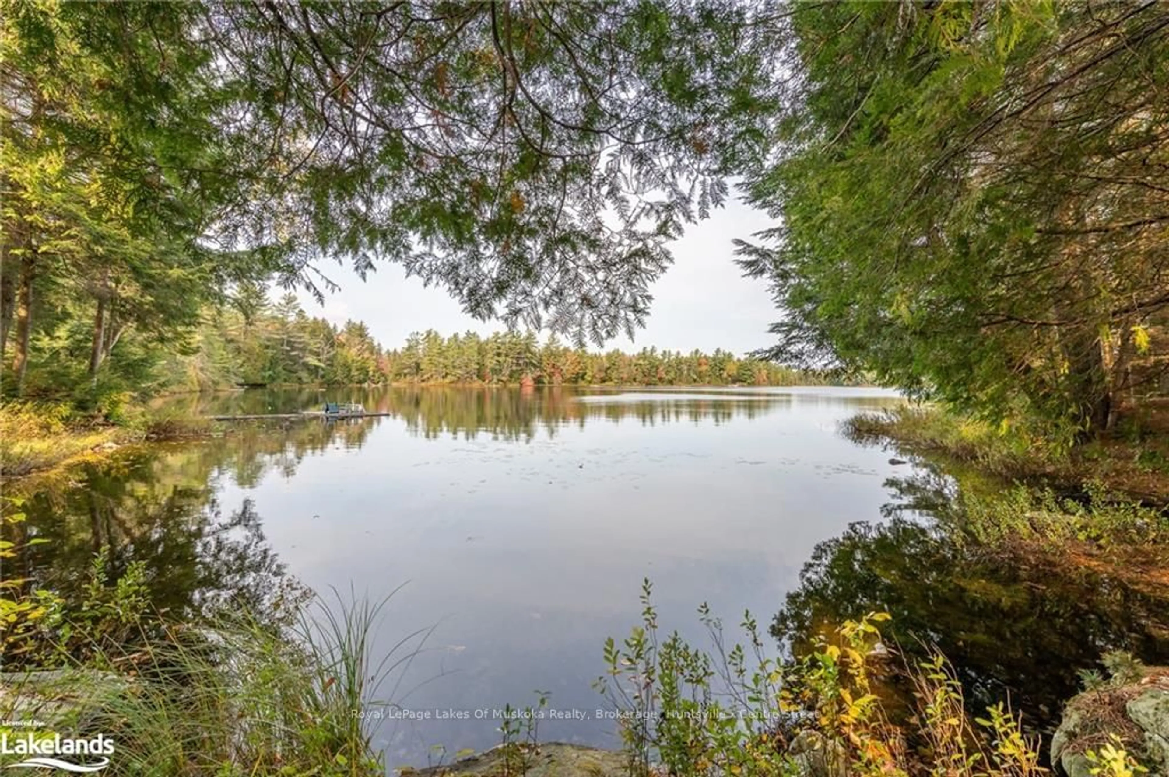 Patio, the view of lake or river for 1086 SOUTH TOAD LAKE Rd, Lake of Bays Ontario P1H 2J6