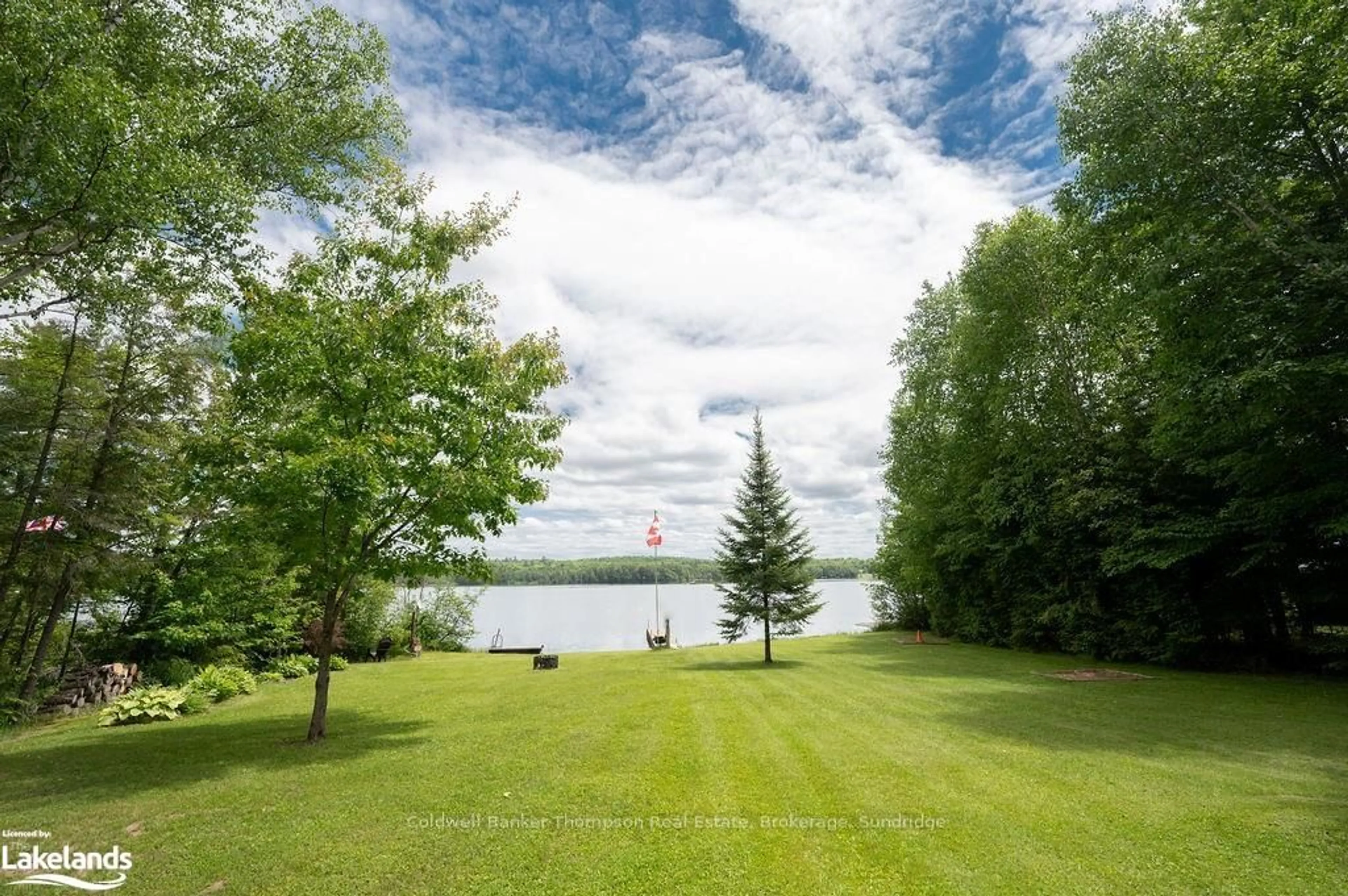 Patio, lake for 73 MERRIPARK Dr, Machar Ontario P0A 1X0