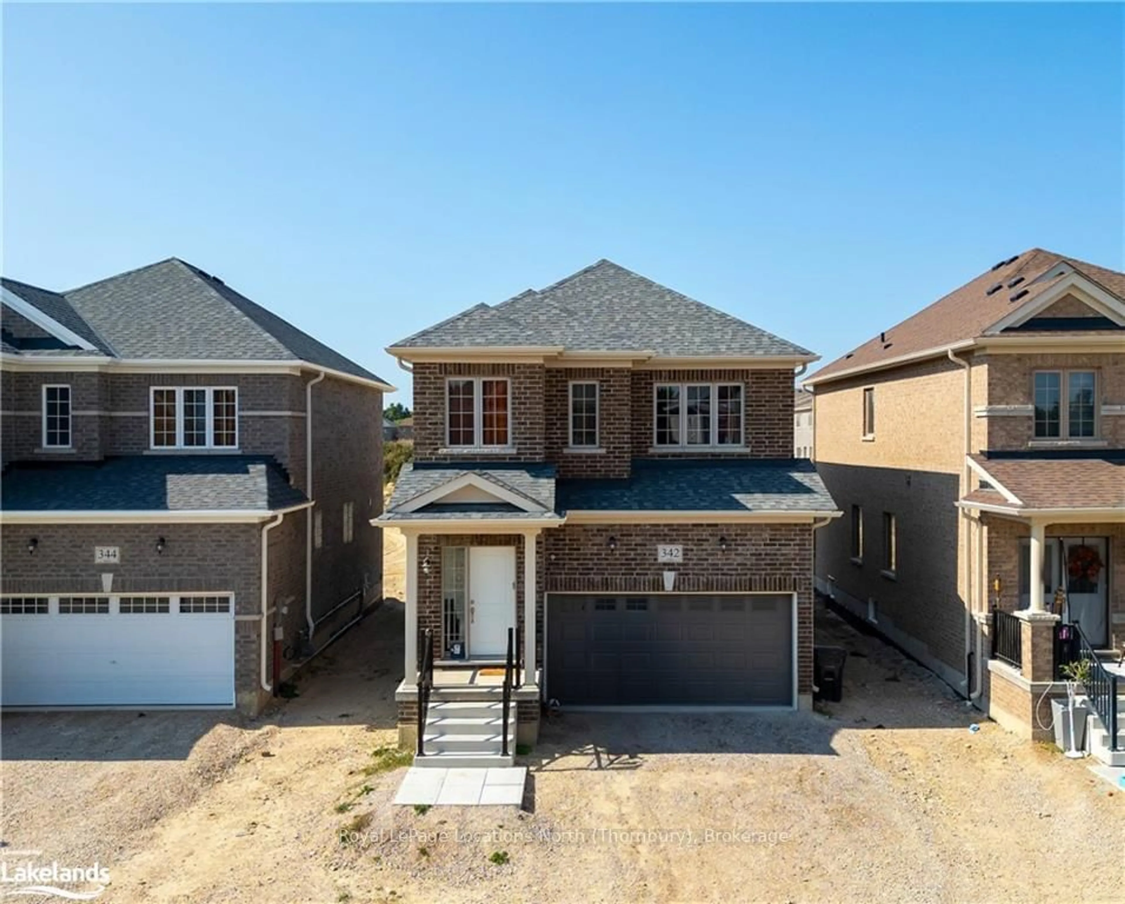 Frontside or backside of a home, the street view for 342 RUSSELL STREET, Southgate Ontario N0C 1B0