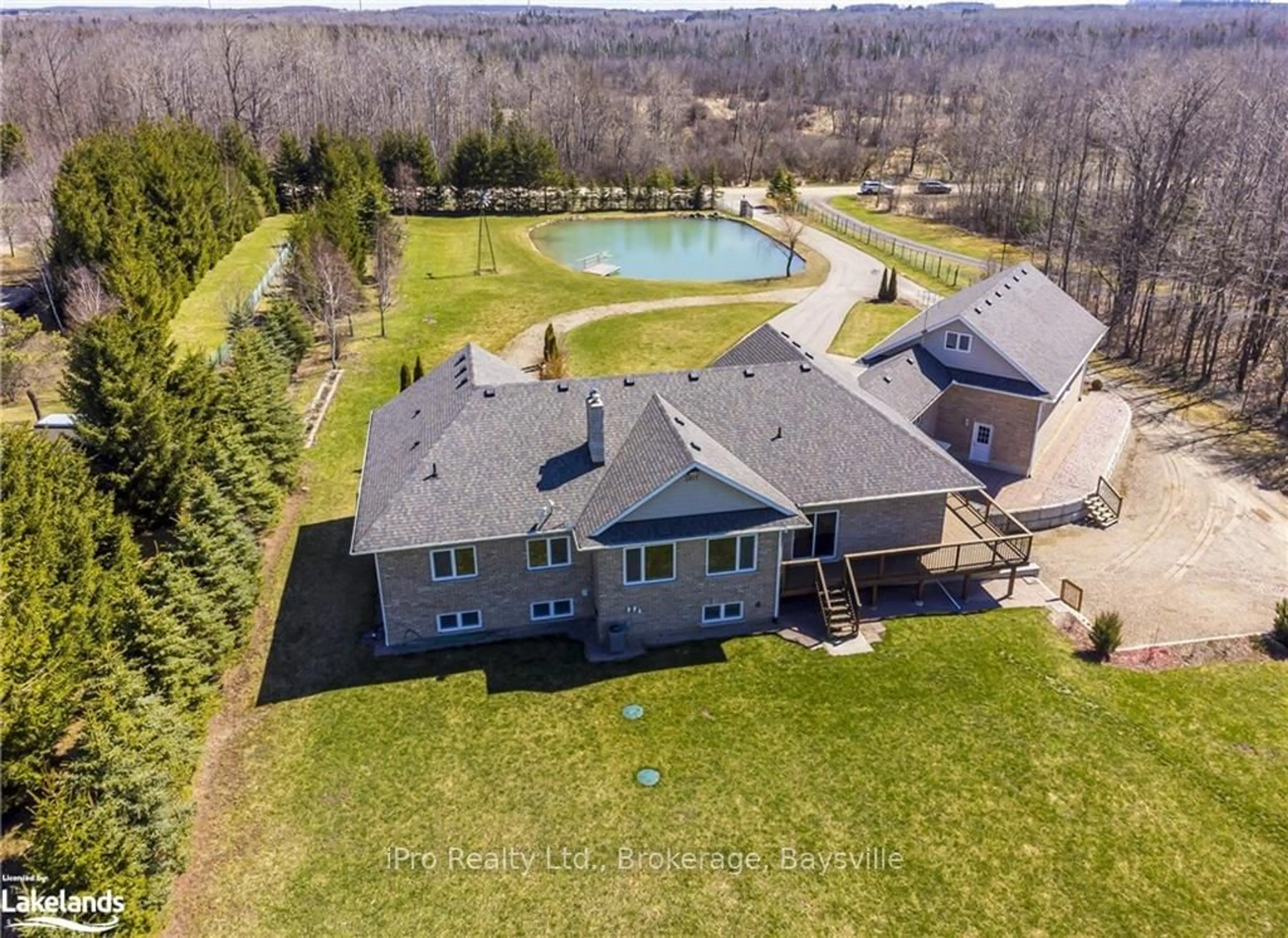 Frontside or backside of a home, cottage for 434424 4 Line, Amaranth Ontario L9W 0P4