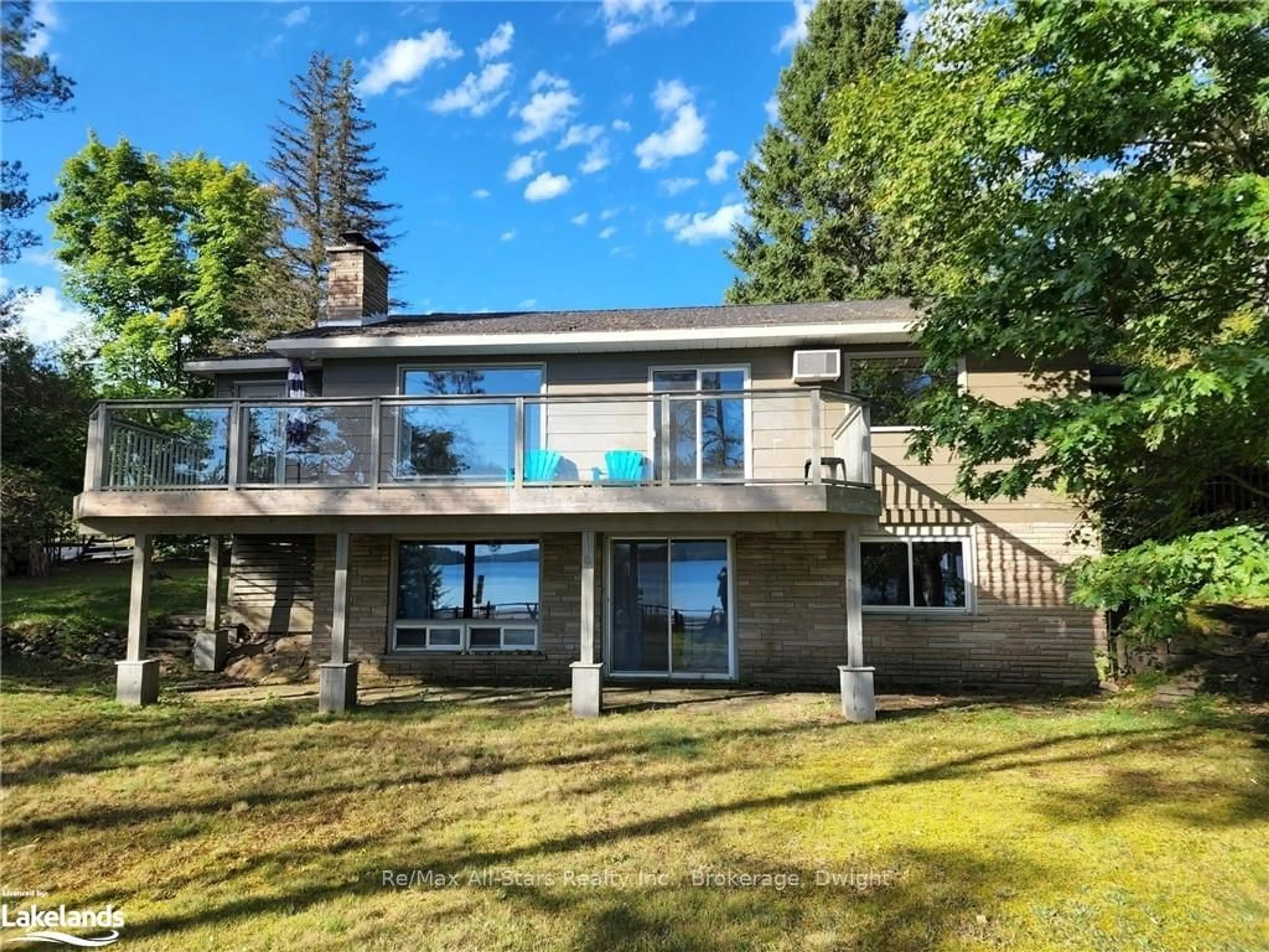 Frontside or backside of a home, cottage for 1013 DWIGHT, Lake of Bays Ontario P0A 1H0