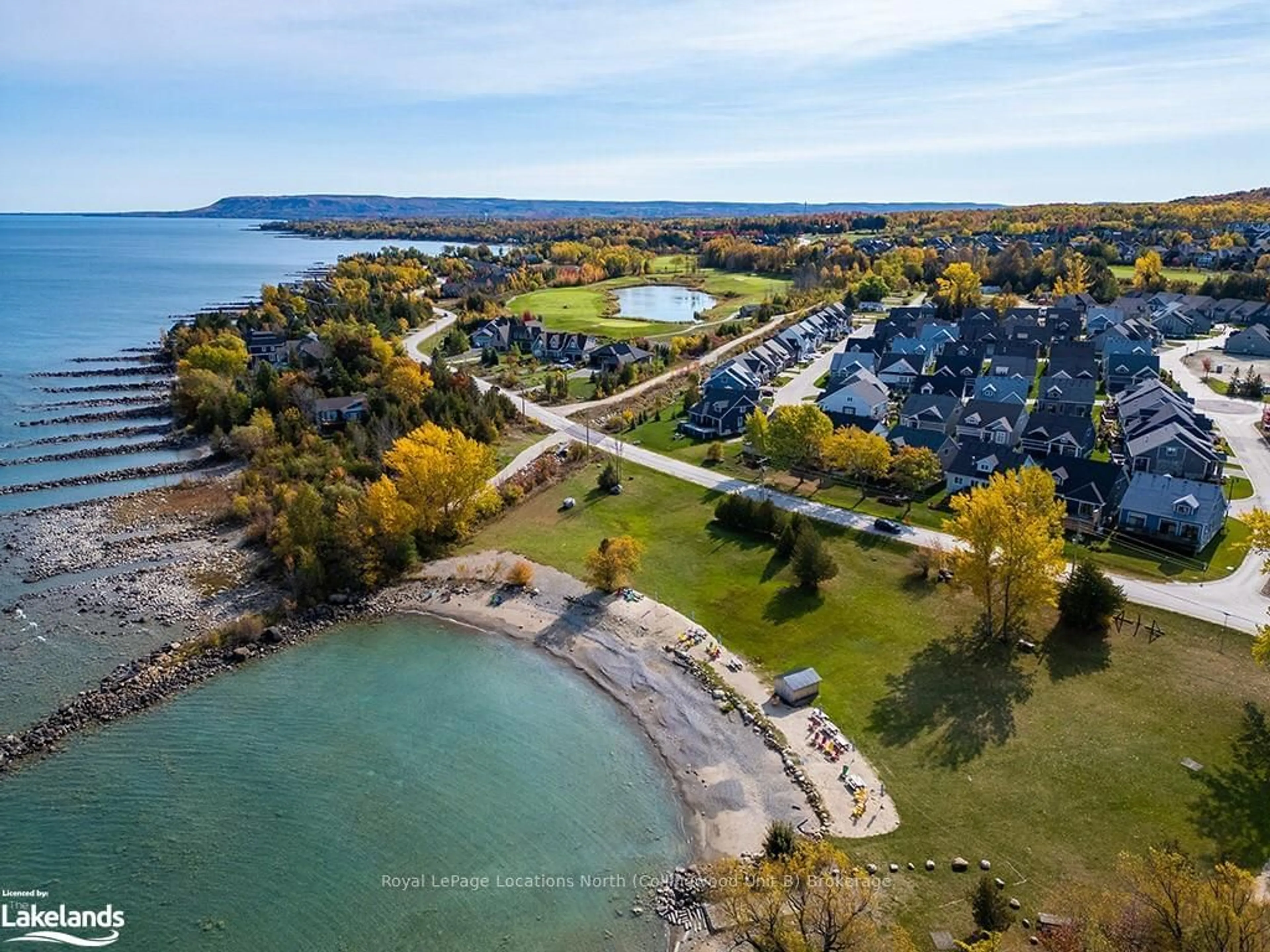 A pic from outside/outdoor area/front of a property/back of a property/a pic from drone, water/lake/river/ocean view for 112 ADMIRALS Tr, Blue Mountains Ontario N0H 2P0