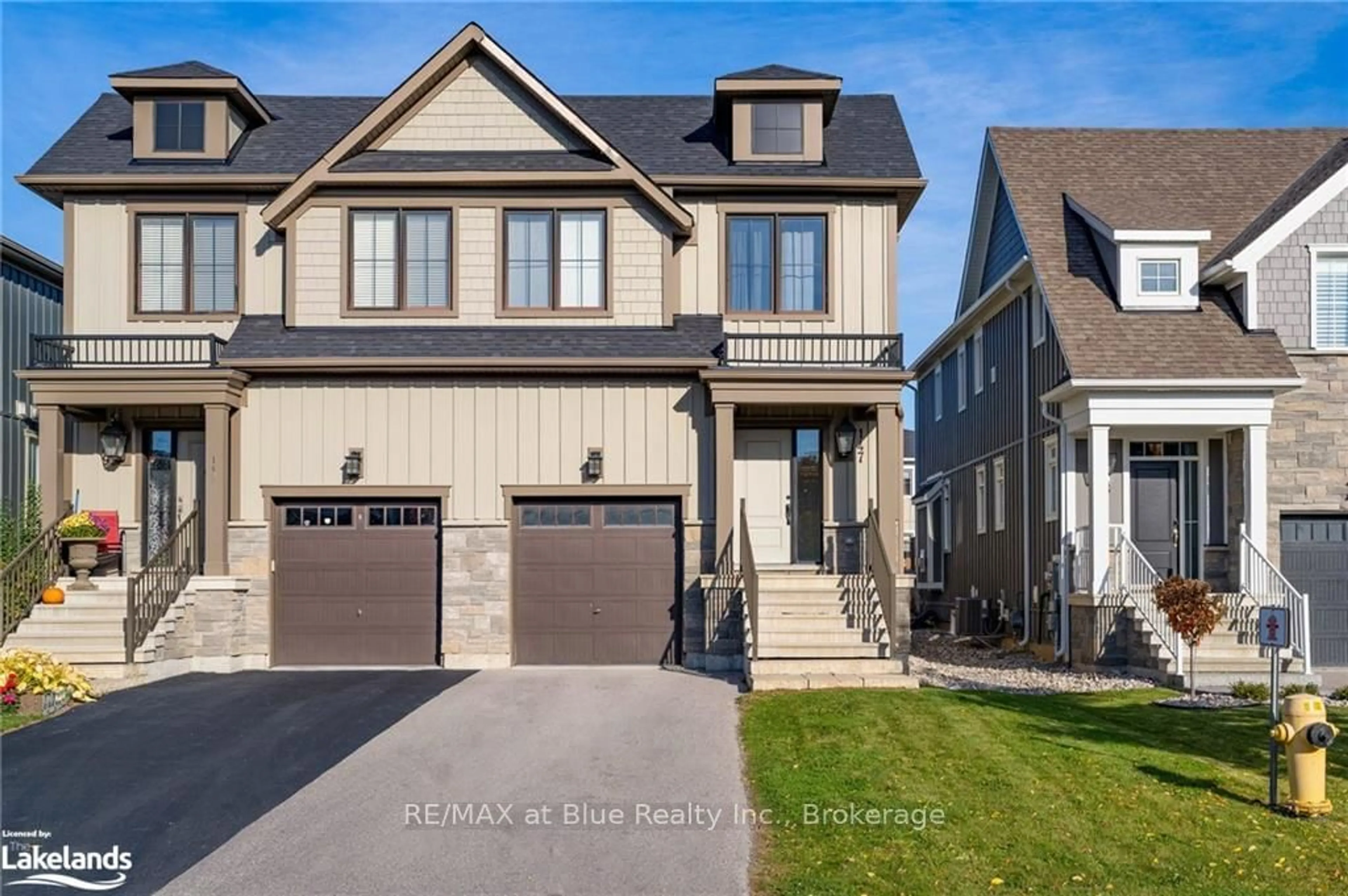 Frontside or backside of a home, the street view for 147 YELLOW BIRCH Cres, Blue Mountains Ontario L9Y 0Y5