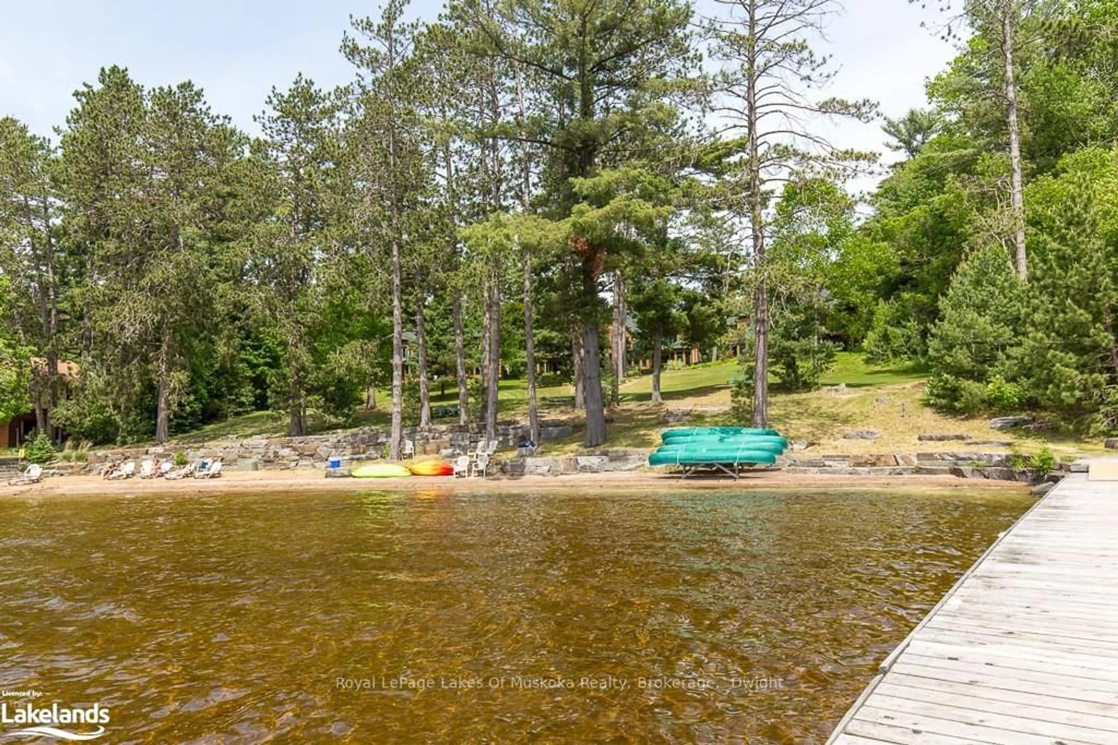 Patio, the view of lake or river for 1111 DWIGHT BEACH Rd #8 Fxd W, Lake of Bays Ontario P0A 1H0