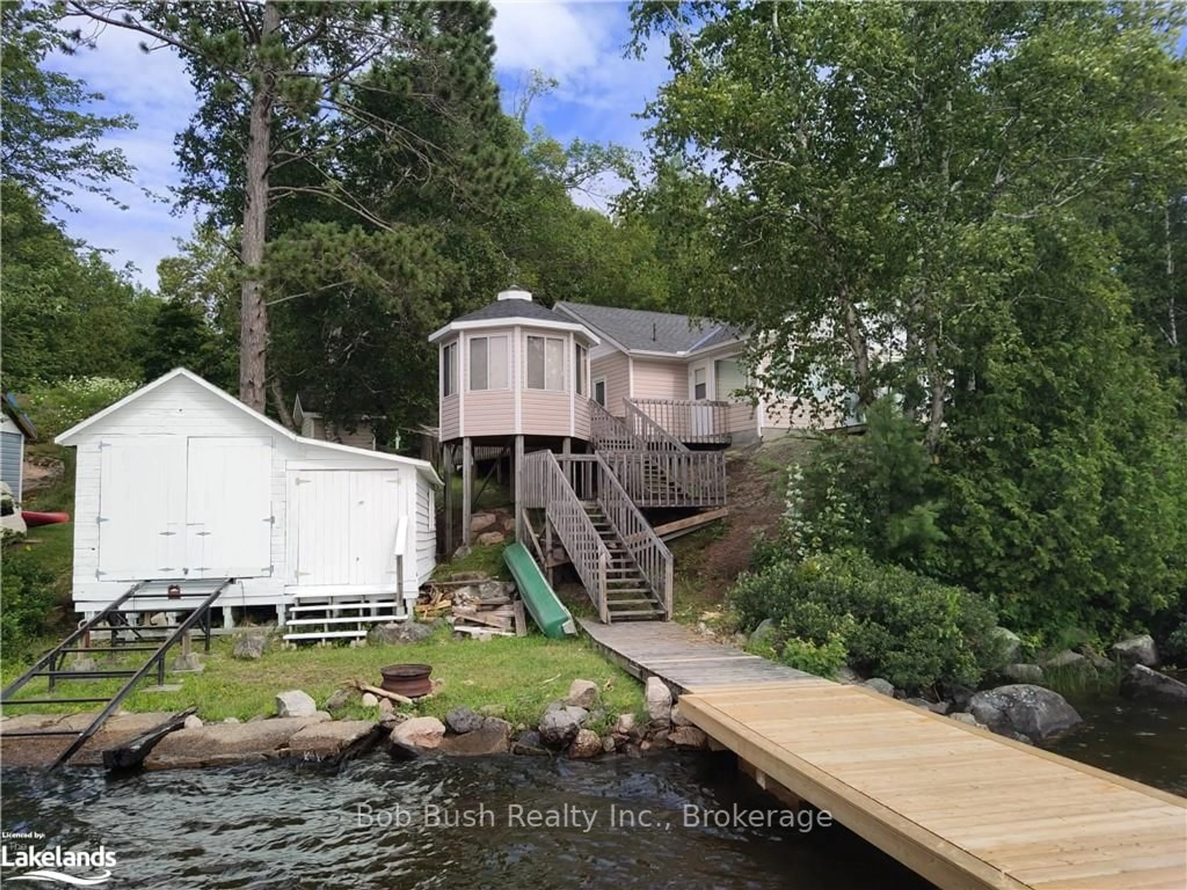 Frontside or backside of a home, cottage for 174A CEDAR PT Rd, Callander Ontario P0H 1H0