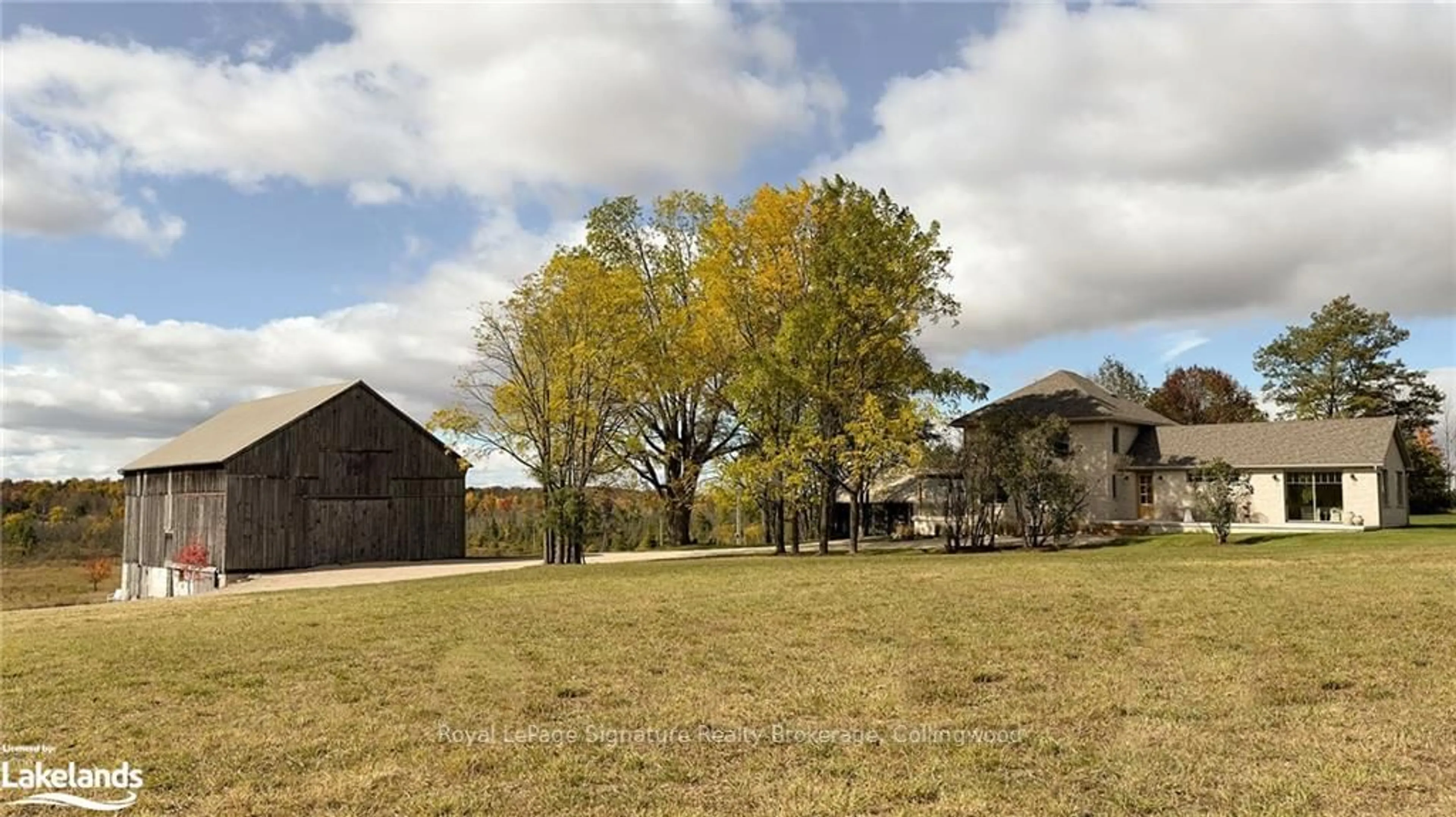 A pic from exterior of the house or condo, the fenced backyard for 234089 CONC 2 WGR, West Grey Ontario N0G 1R0