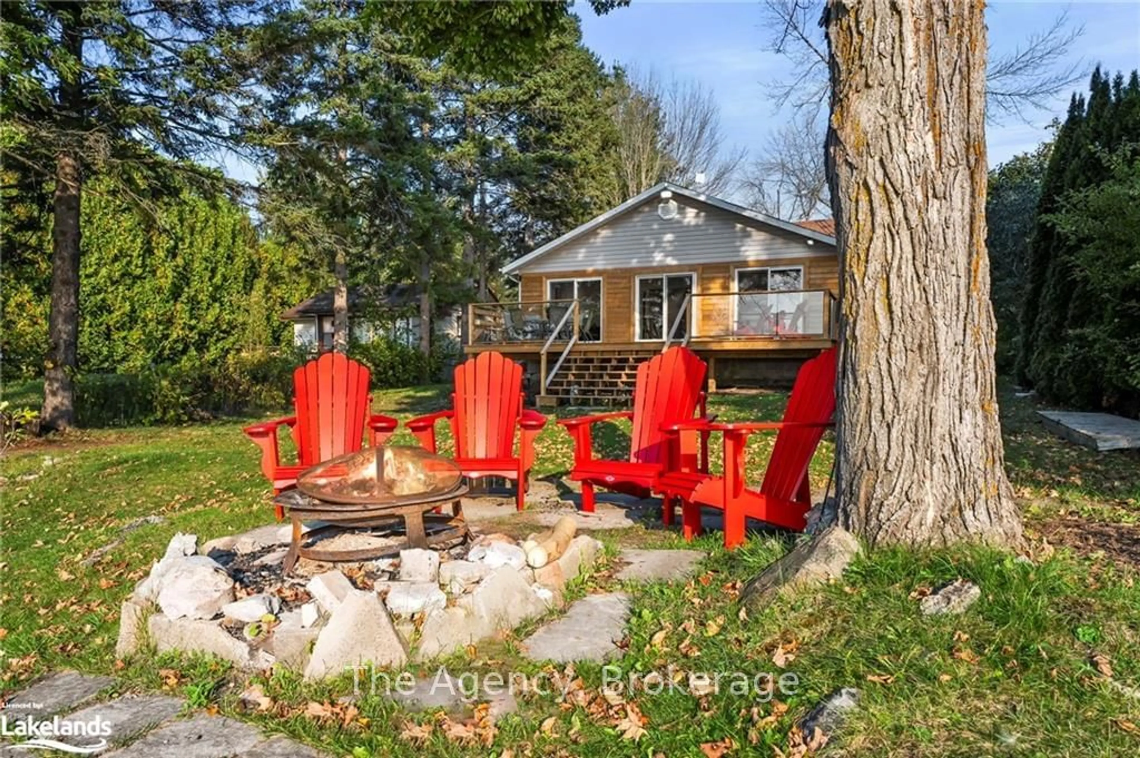 Patio, cottage for 119 CAMPBELL BEACH Rd, Kawartha Lakes Ontario L0K 1W0