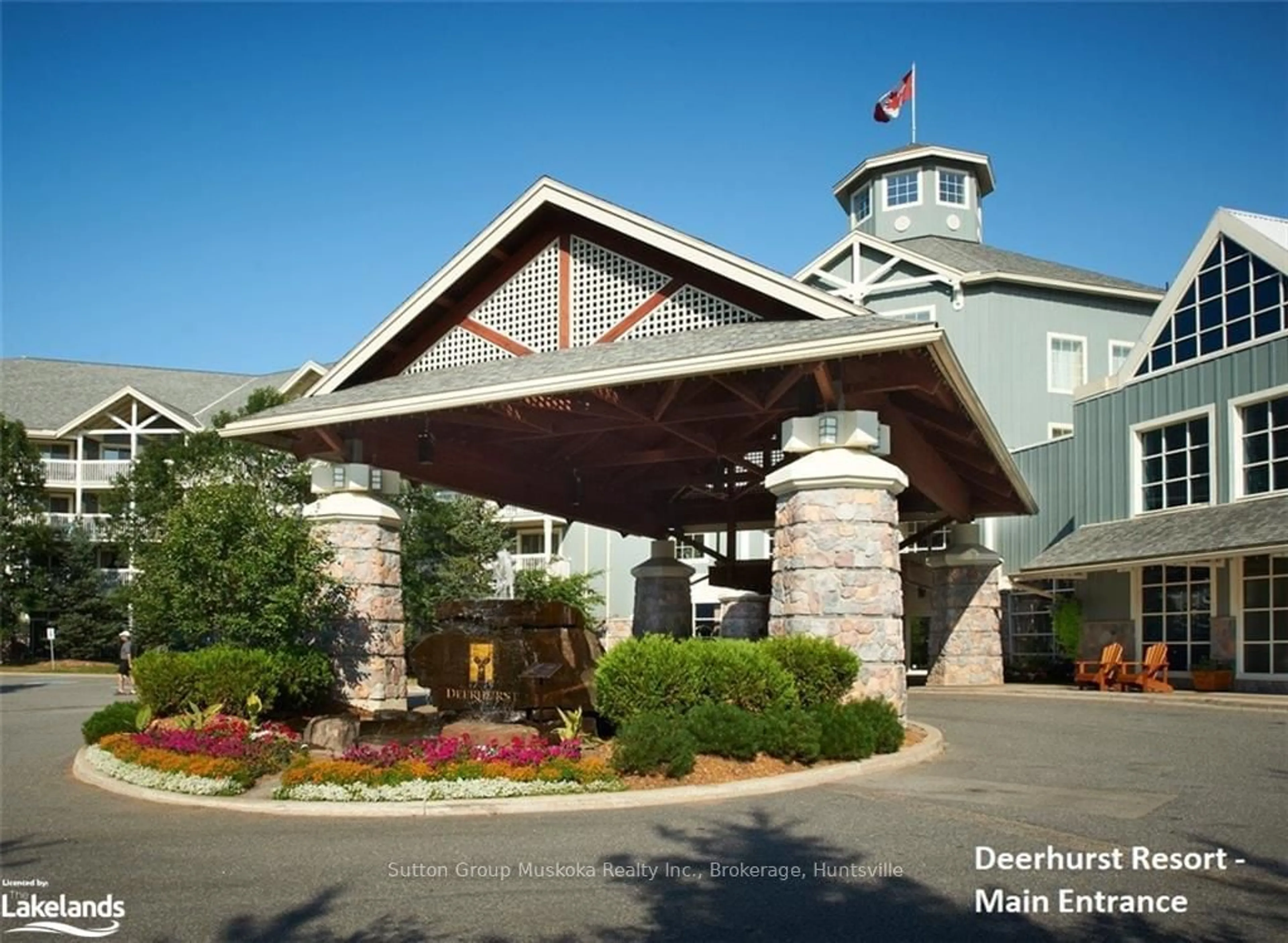 Indoor foyer for 1235 DEERHURST Dr #51-208, Huntsville Ontario P1H 2E8