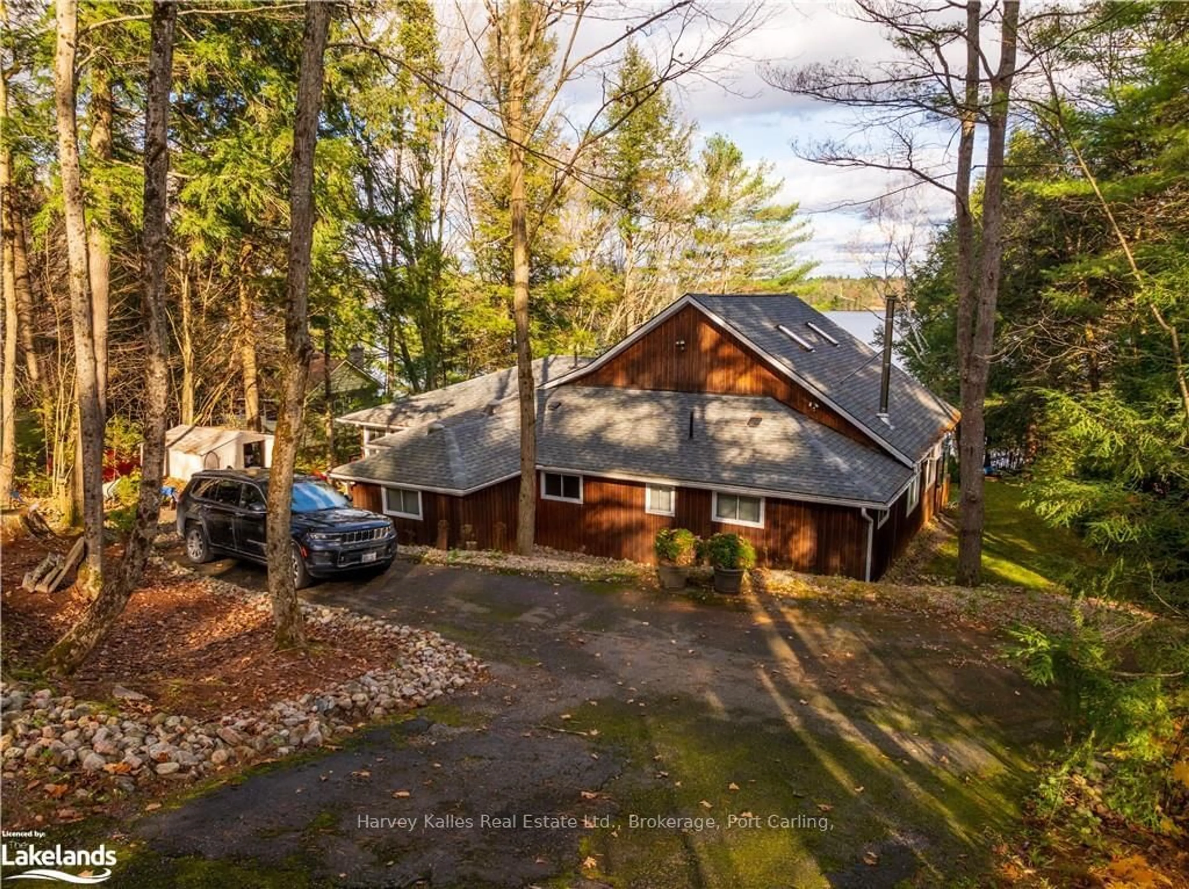 Frontside or backside of a home, cottage for 1163 PARKERS POINT ROAD, Gravenhurst Ontario P1P 1R2