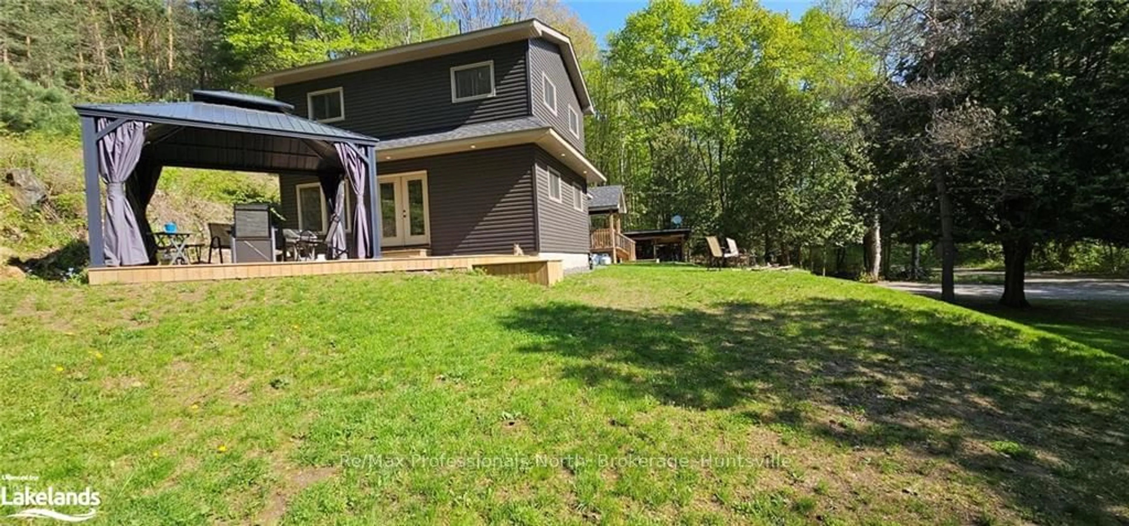 Frontside or backside of a home, cottage for 1228 RONVILLE Rd, Lake of Bays Ontario P0A 1H0