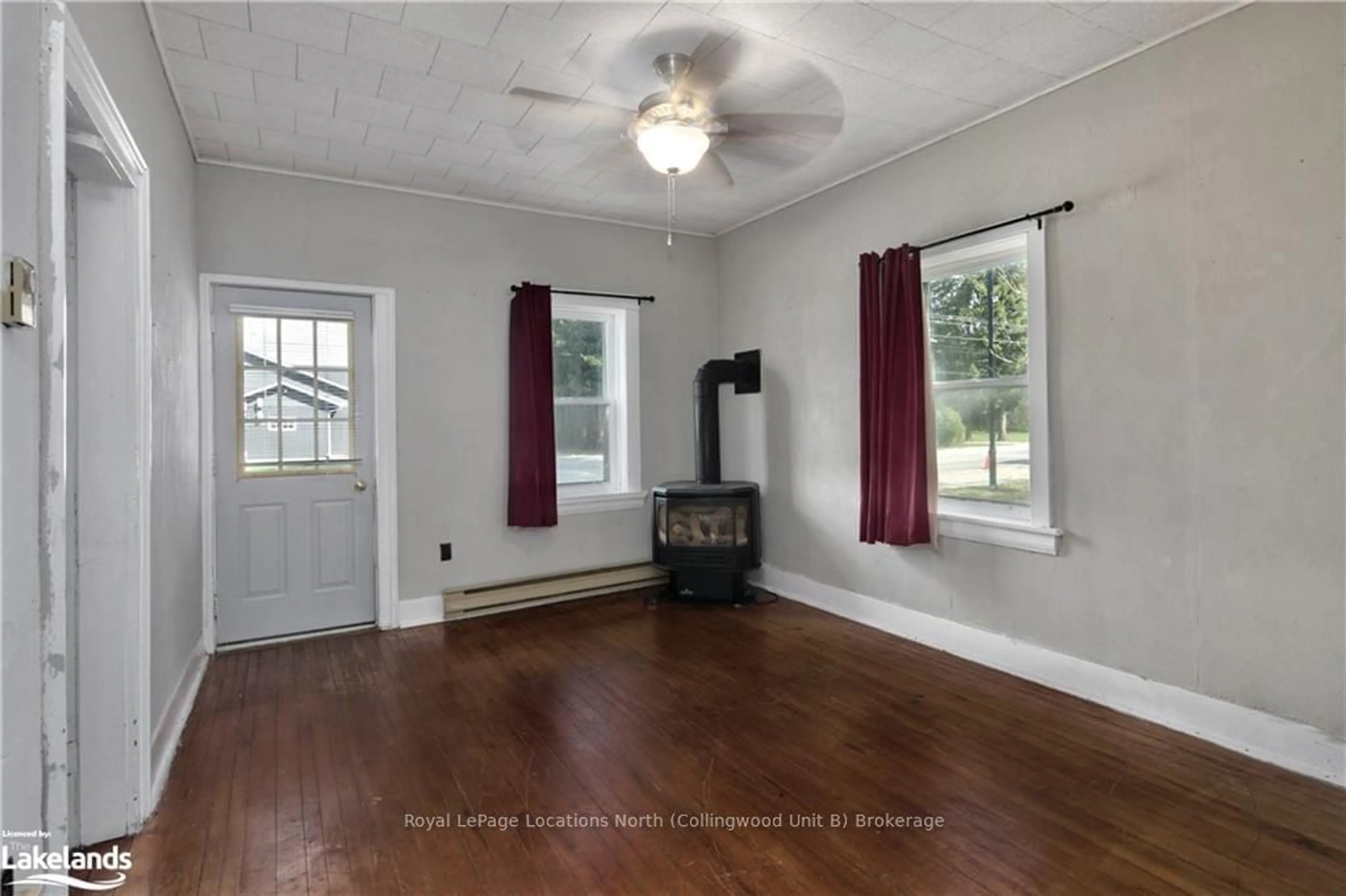 A pic of a room, wood floors for 203 QUEEN St, South Bruce Peninsula Ontario N0H 1P0