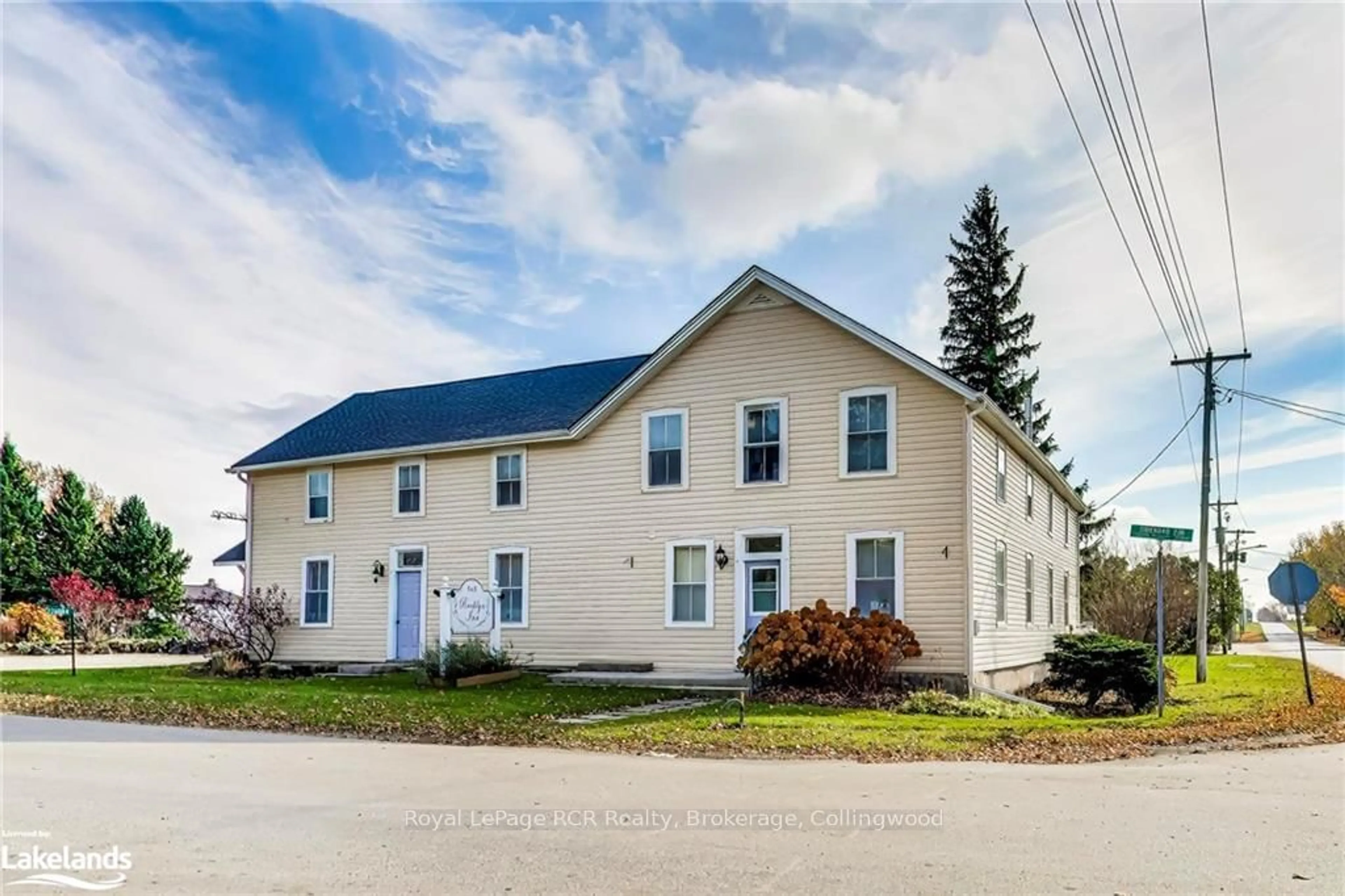 A pic from exterior of the house or condo, the front or back of building for 726004 22B Sdrd, Grey Highlands Ontario N4L 1W6