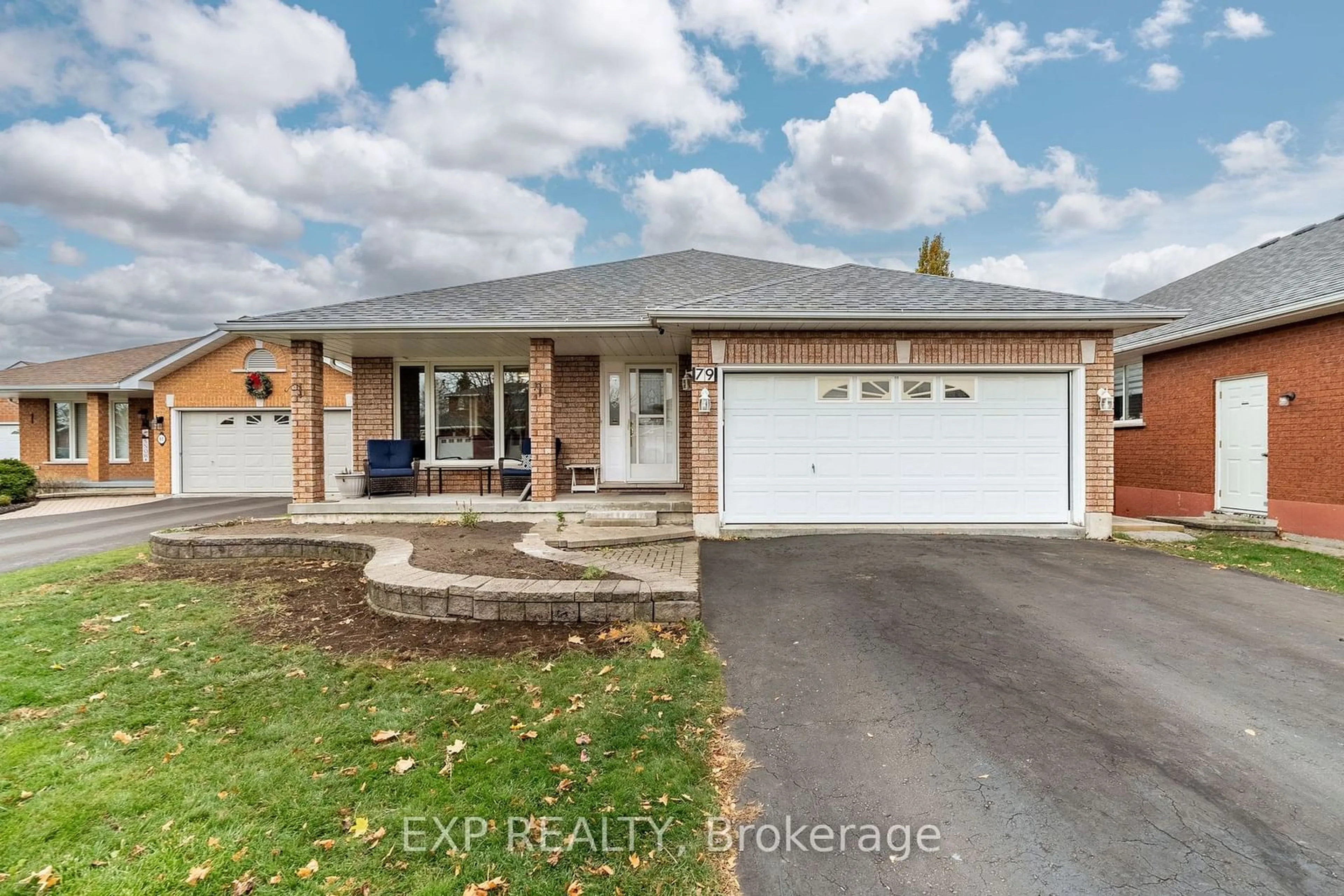 Frontside or backside of a home, the street view for 79 Oak Ridge Blvd, Belleville Ontario K8N 5W9