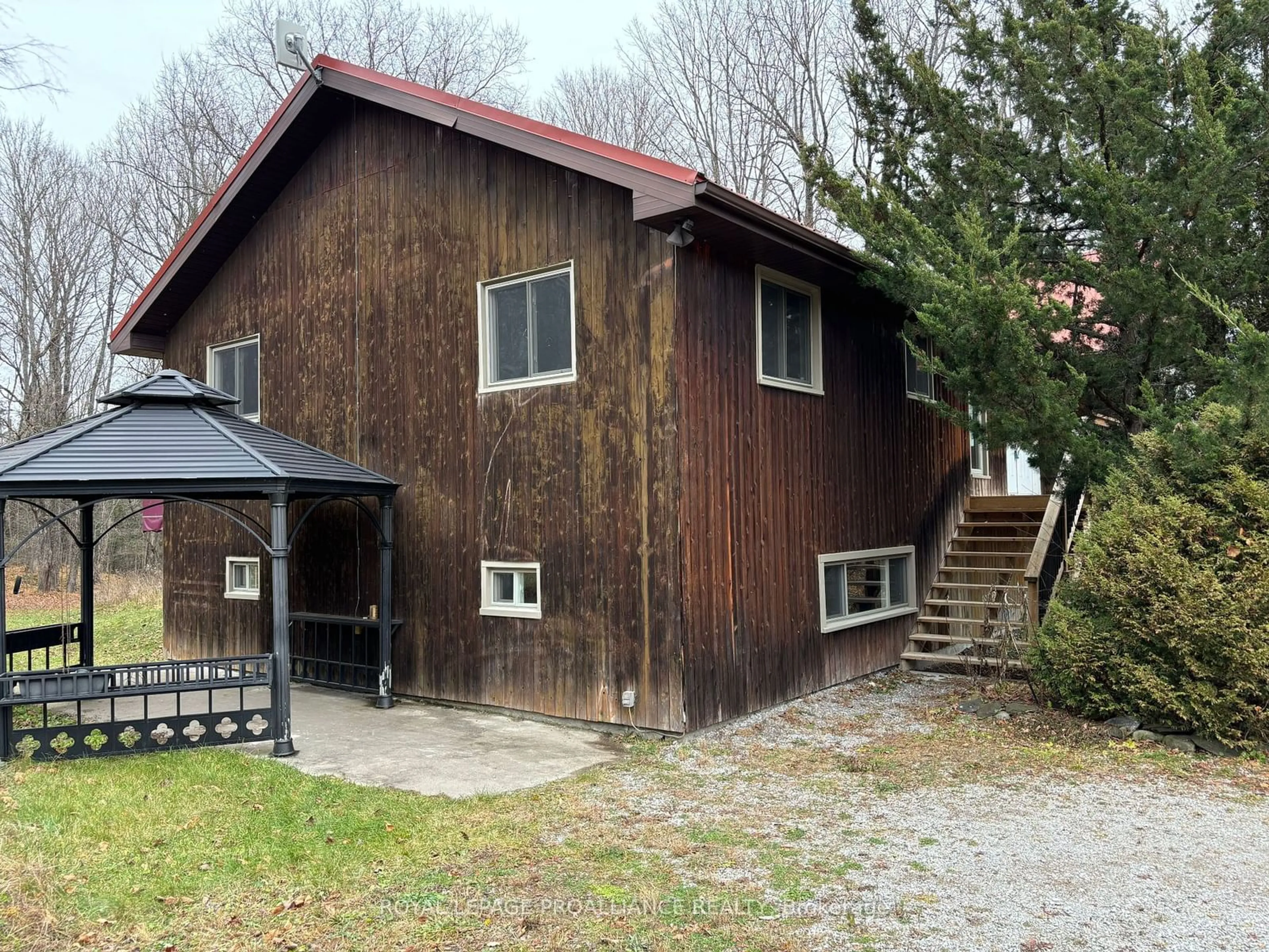 Frontside or backside of a home, the front or back of building for 175 Northern Ave, Galway-Cavendish and Harvey Ontario K0M 1A0