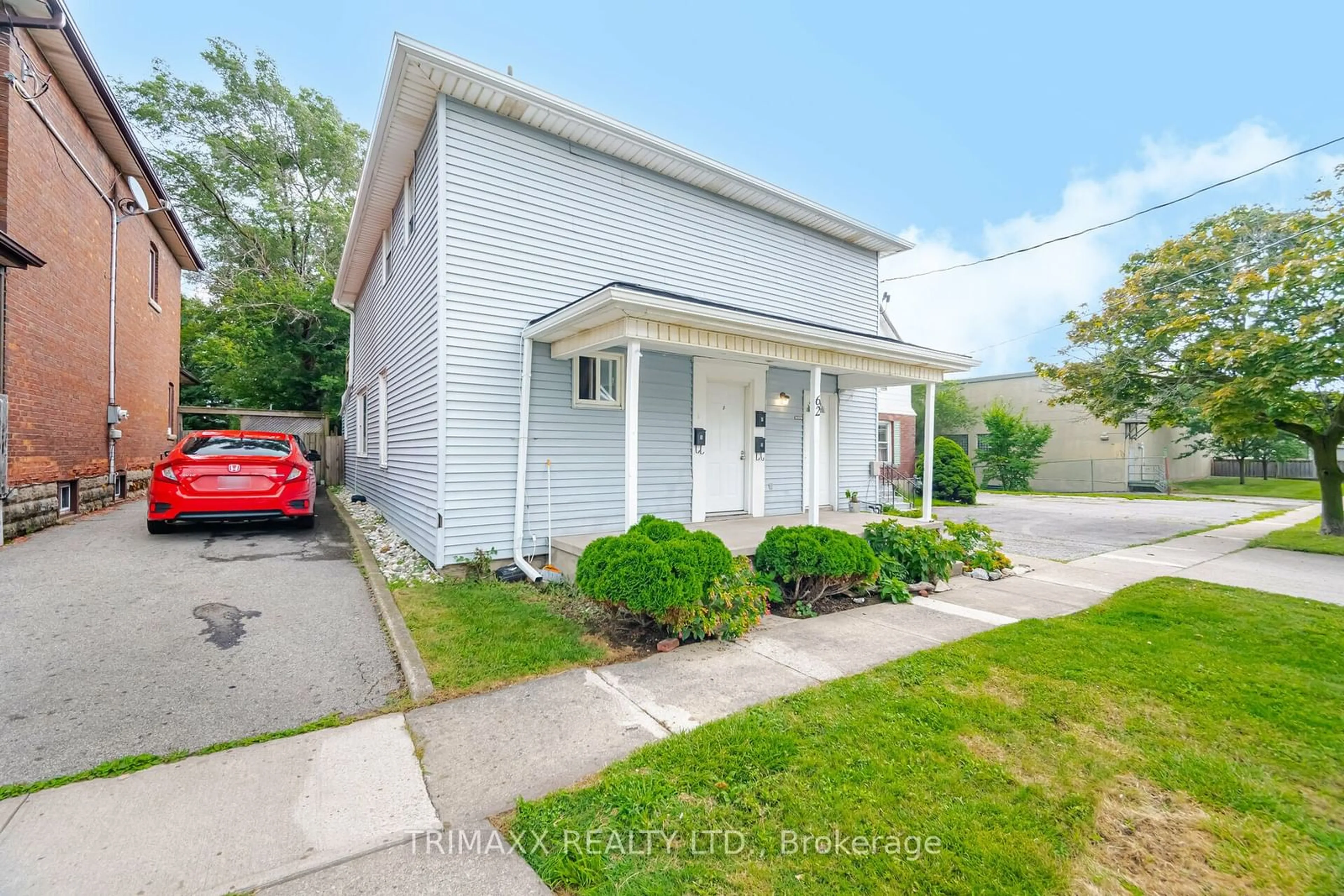 A pic from exterior of the house or condo, the street view for 62 Pine St, Thorold Ontario L2V 2N9