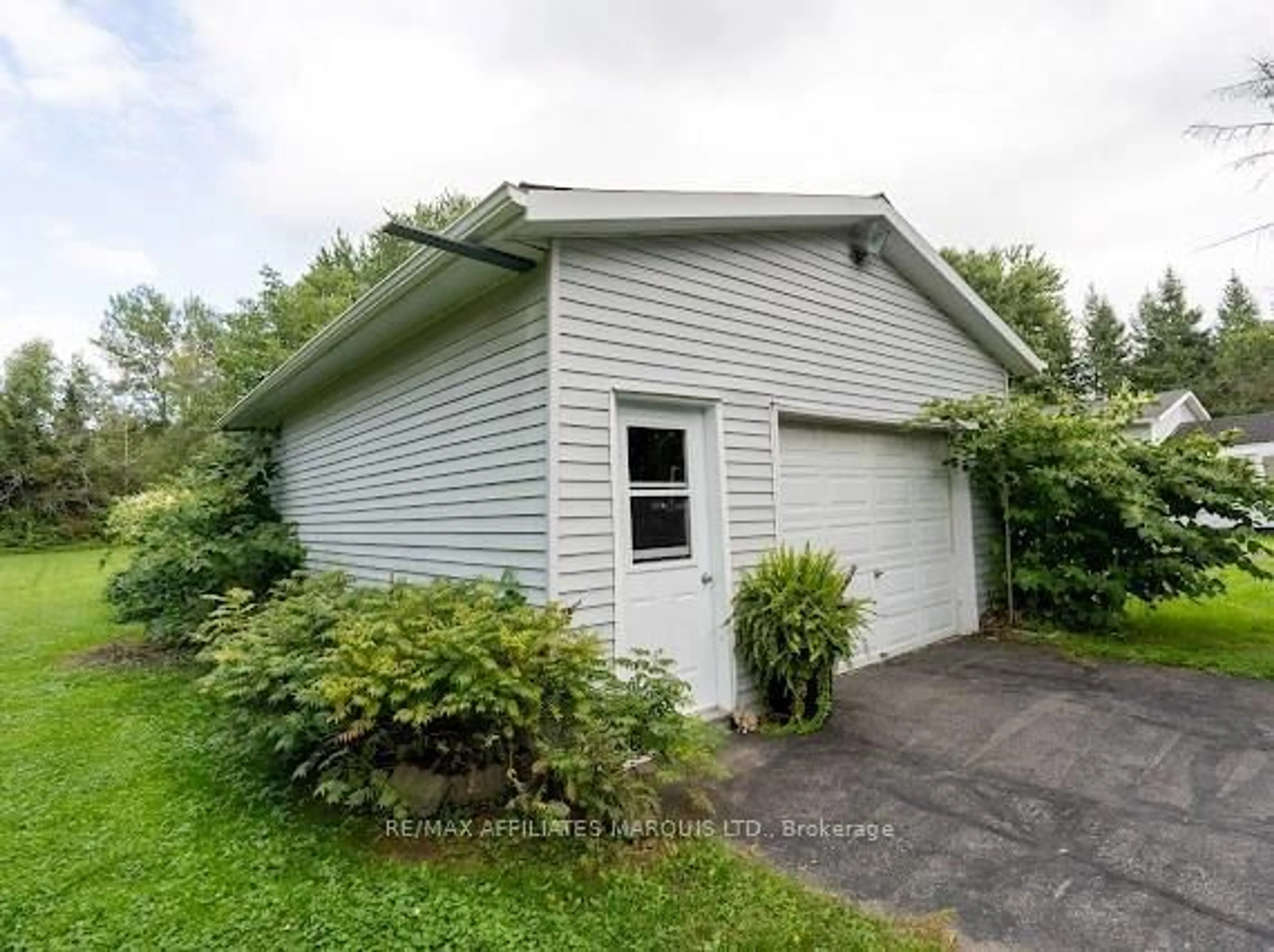 Shed for 4845 COUNTY ROAD 20 Rd, South Glengarry Ontario K0C 1S0