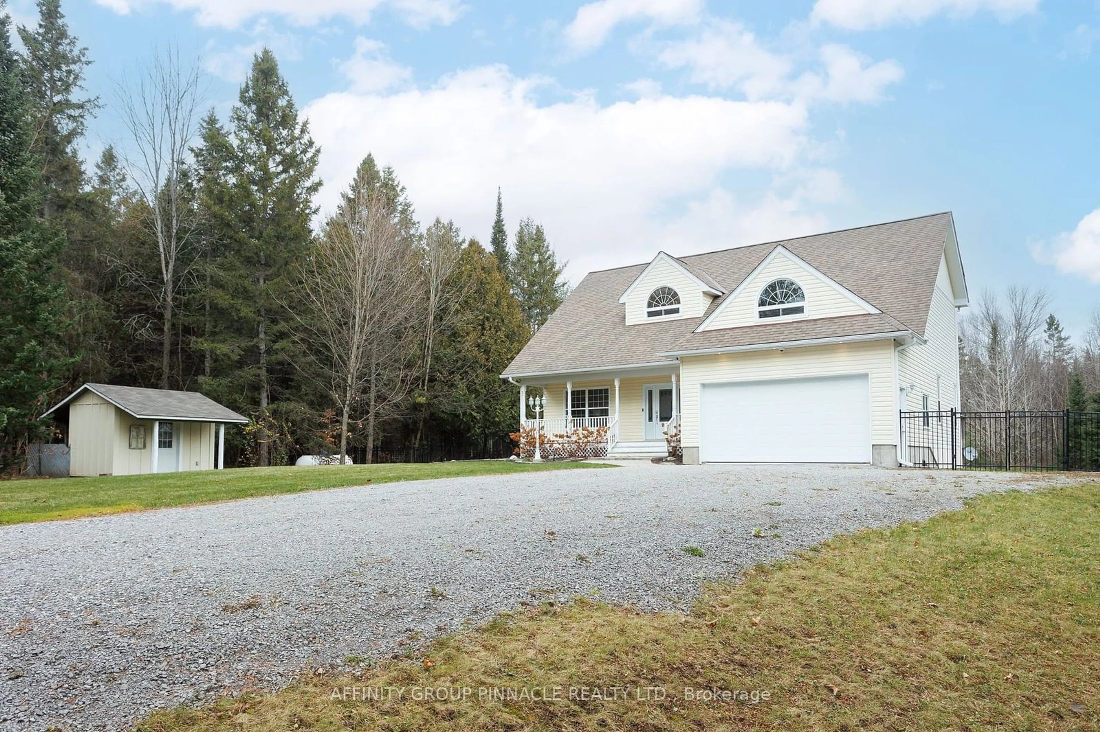 Frontside or backside of a home, cottage for 1252 North Bay Dr, Kawartha Lakes Ontario K0M 2B0