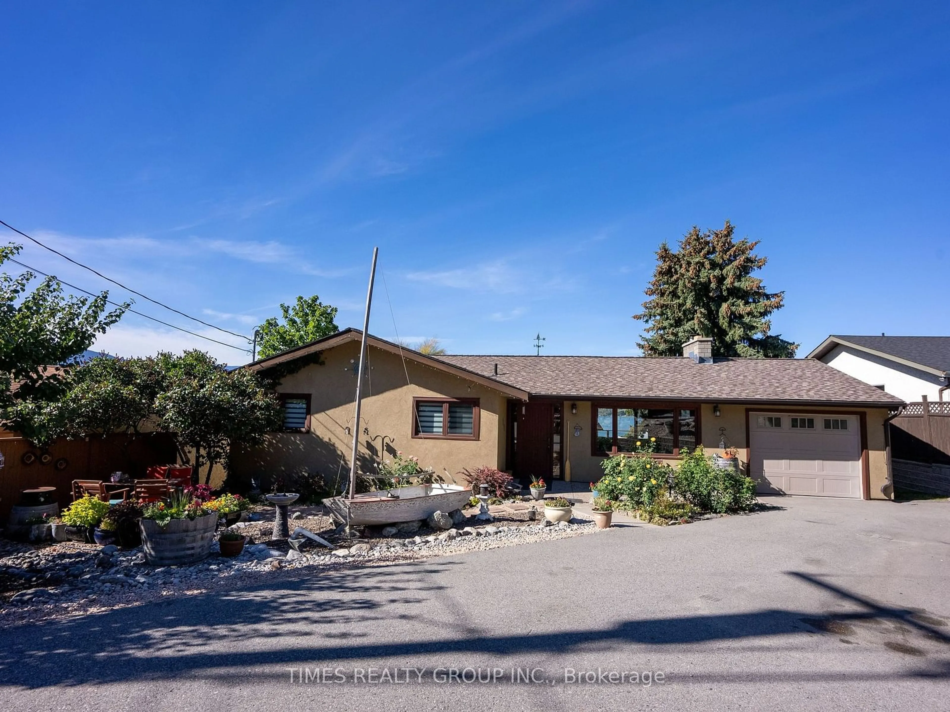 Frontside or backside of a home, the street view for 3121 Hayman Rd, Out of Area British Columbia V0H 1N1