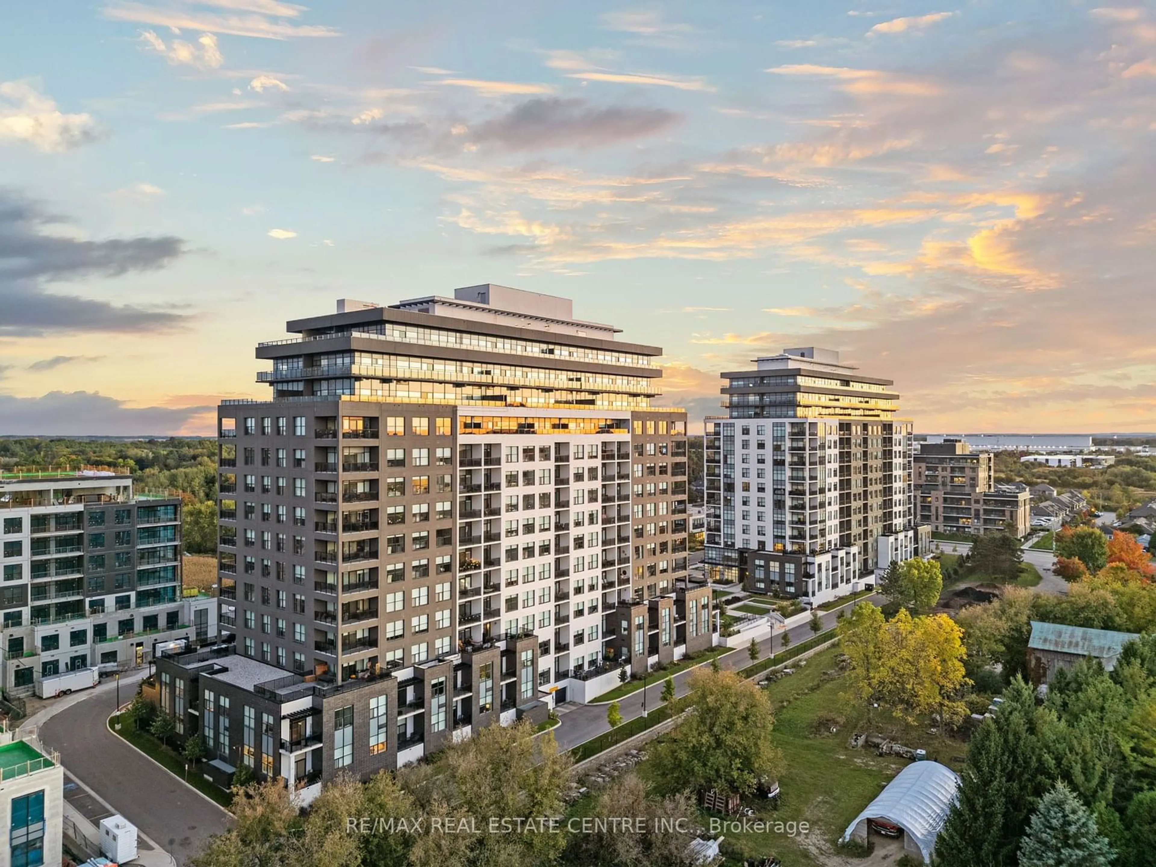 A pic from exterior of the house or condo, the view of city buildings for 1880 Gordon St #406, Guelph Ontario N1L 0P5