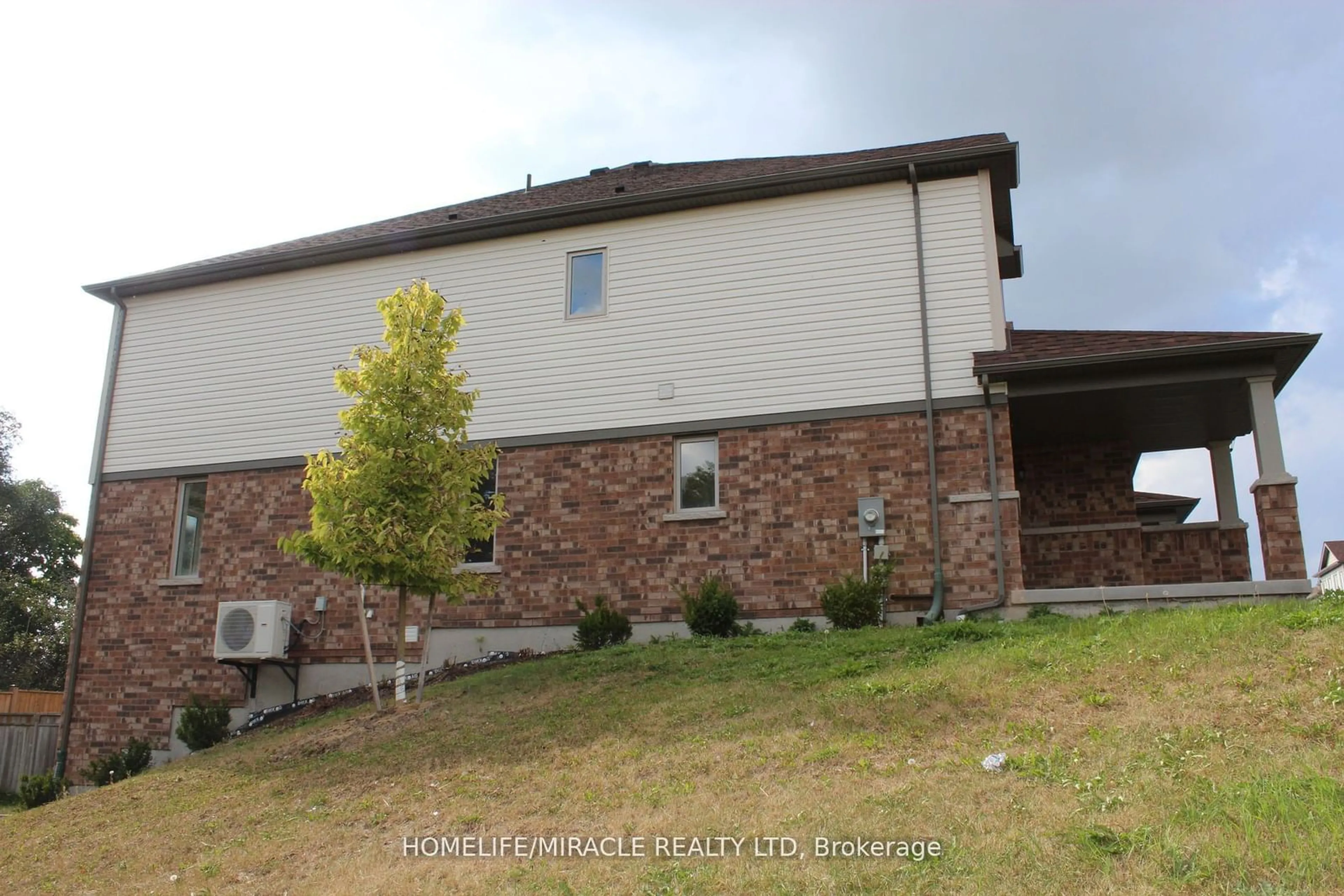 Frontside or backside of a home, the fenced backyard for 755 Linden Dr #28, Cambridge Ontario N3H 0E4