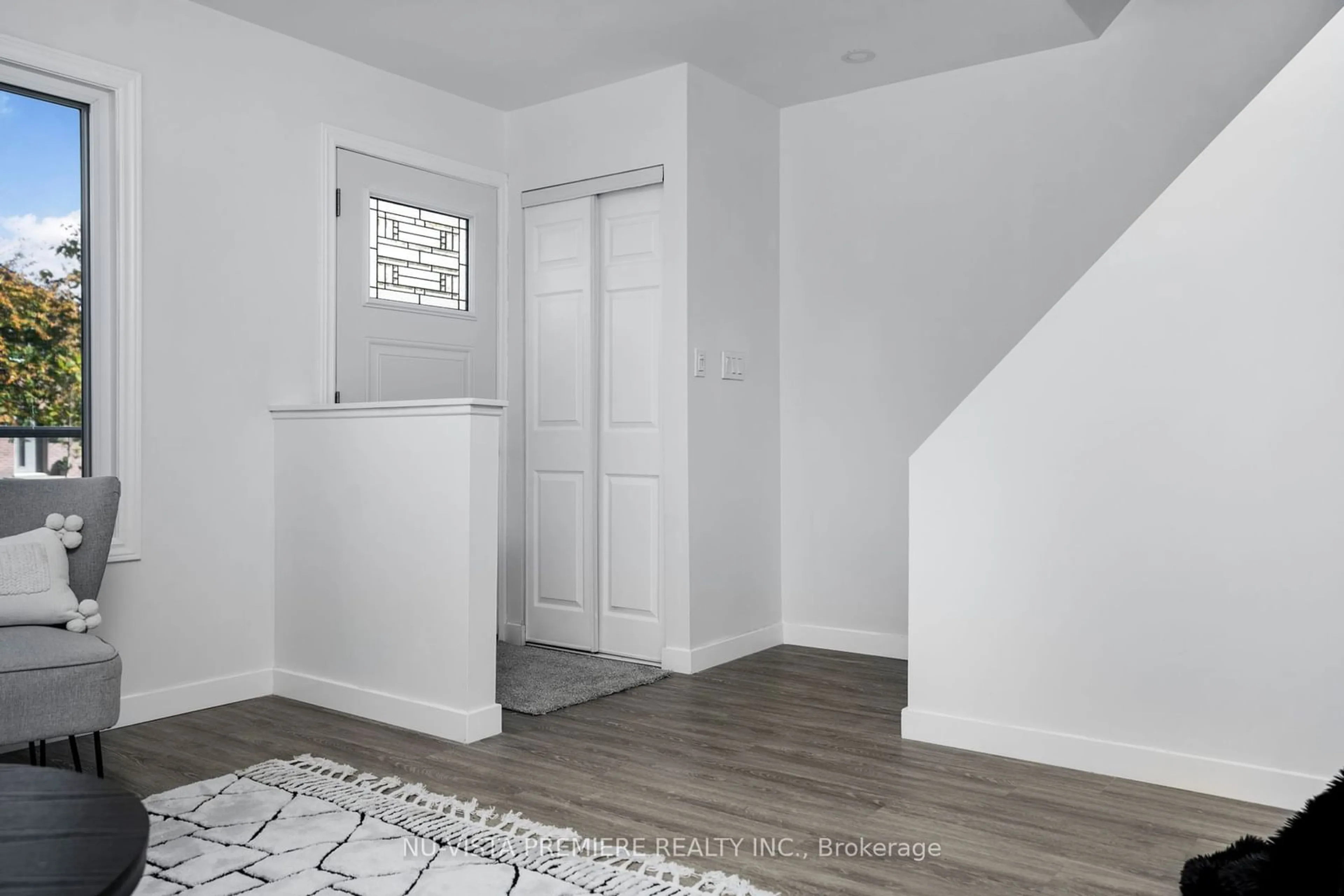 Indoor entryway, unknown floor for 1259 Limberlost Rd, London Ontario N6G 3M3