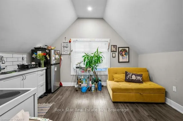 Additional property image - 191 WENTWORTH St
