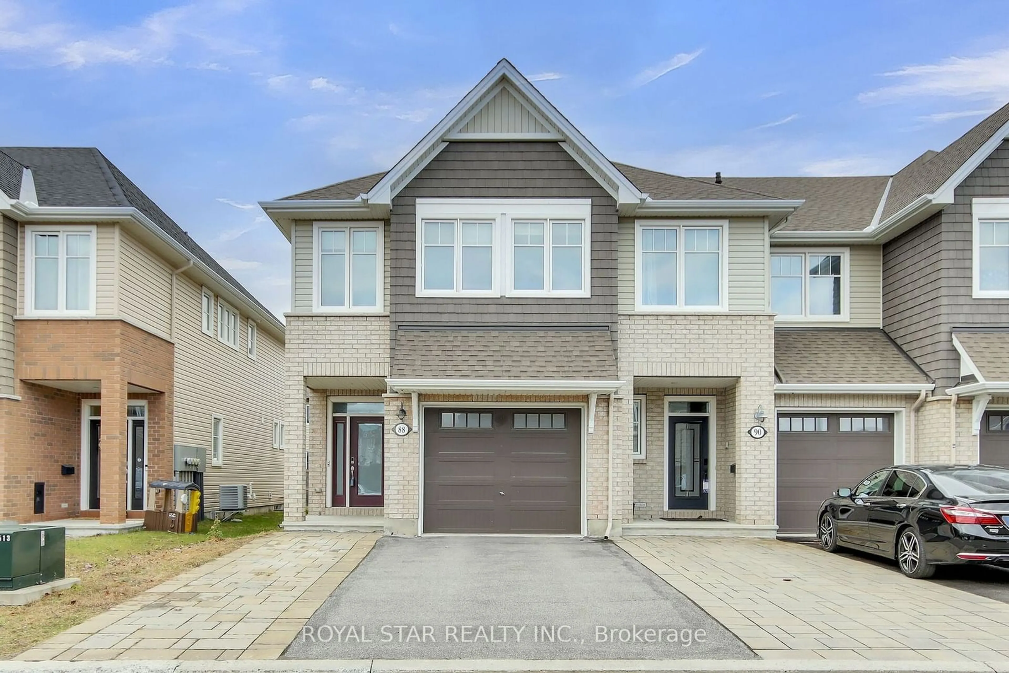 Frontside or backside of a home, the street view for 88 Eric Maloney Way, Leitrim Ontario K1T 0R2