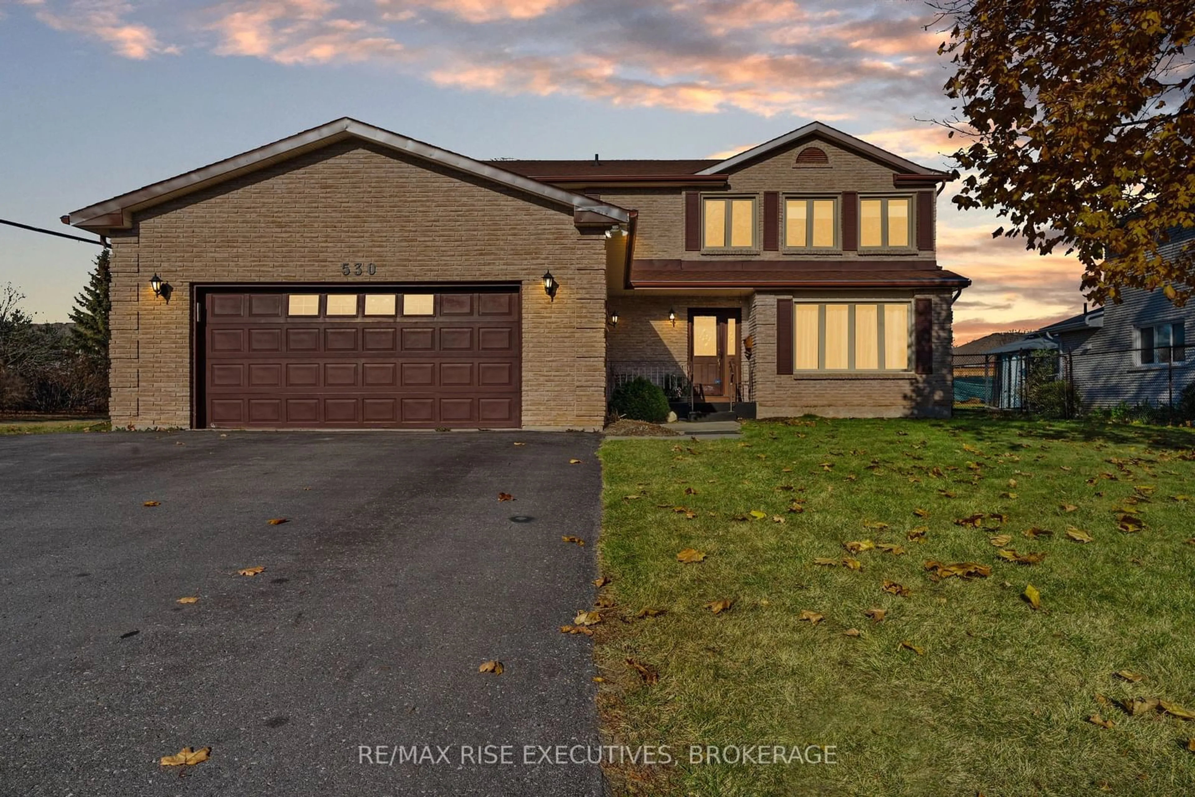 Frontside or backside of a home, the street view for 530 Canterbury Cres, Kingston Ontario K7M 6X1