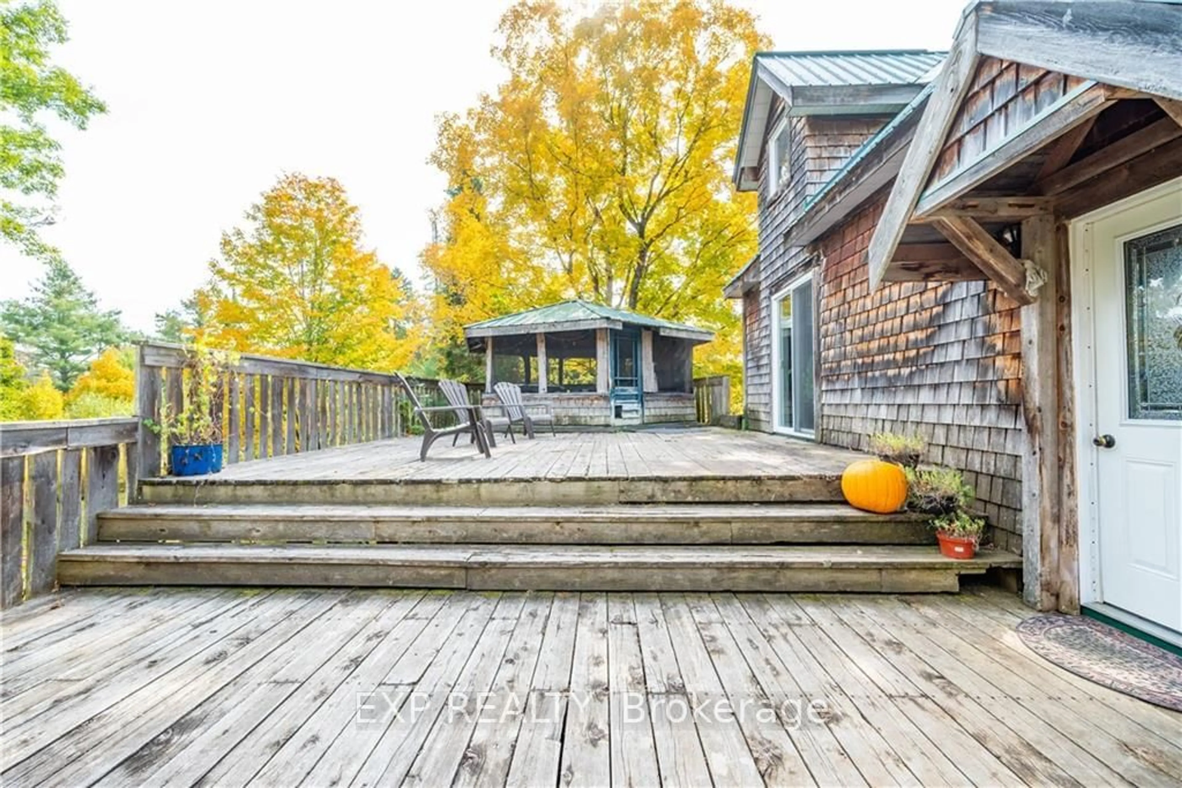 Patio, cottage for 1197 LOWER SPRUCE HEDGE Rd, Greater Madawaska Ontario K0J 1G0