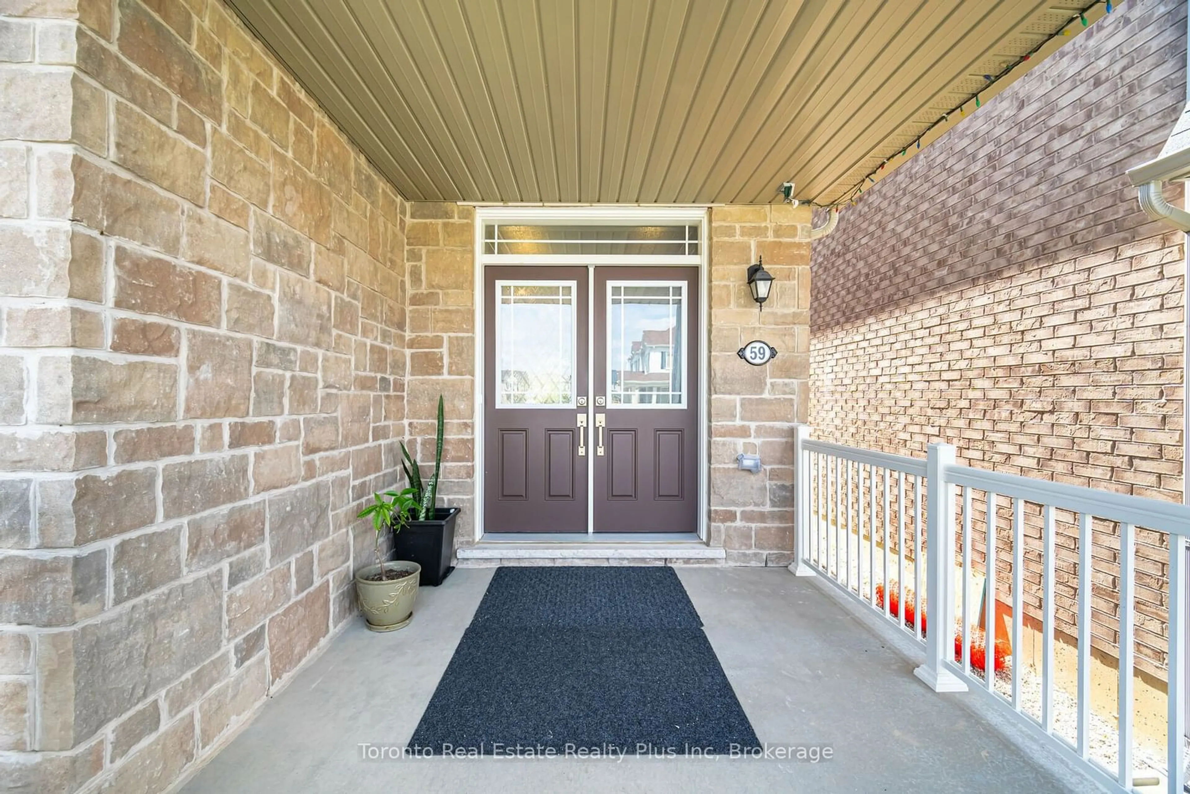 Indoor entryway, cement floor for 59 Stamford St, Kitchener Ontario N0B 1M0