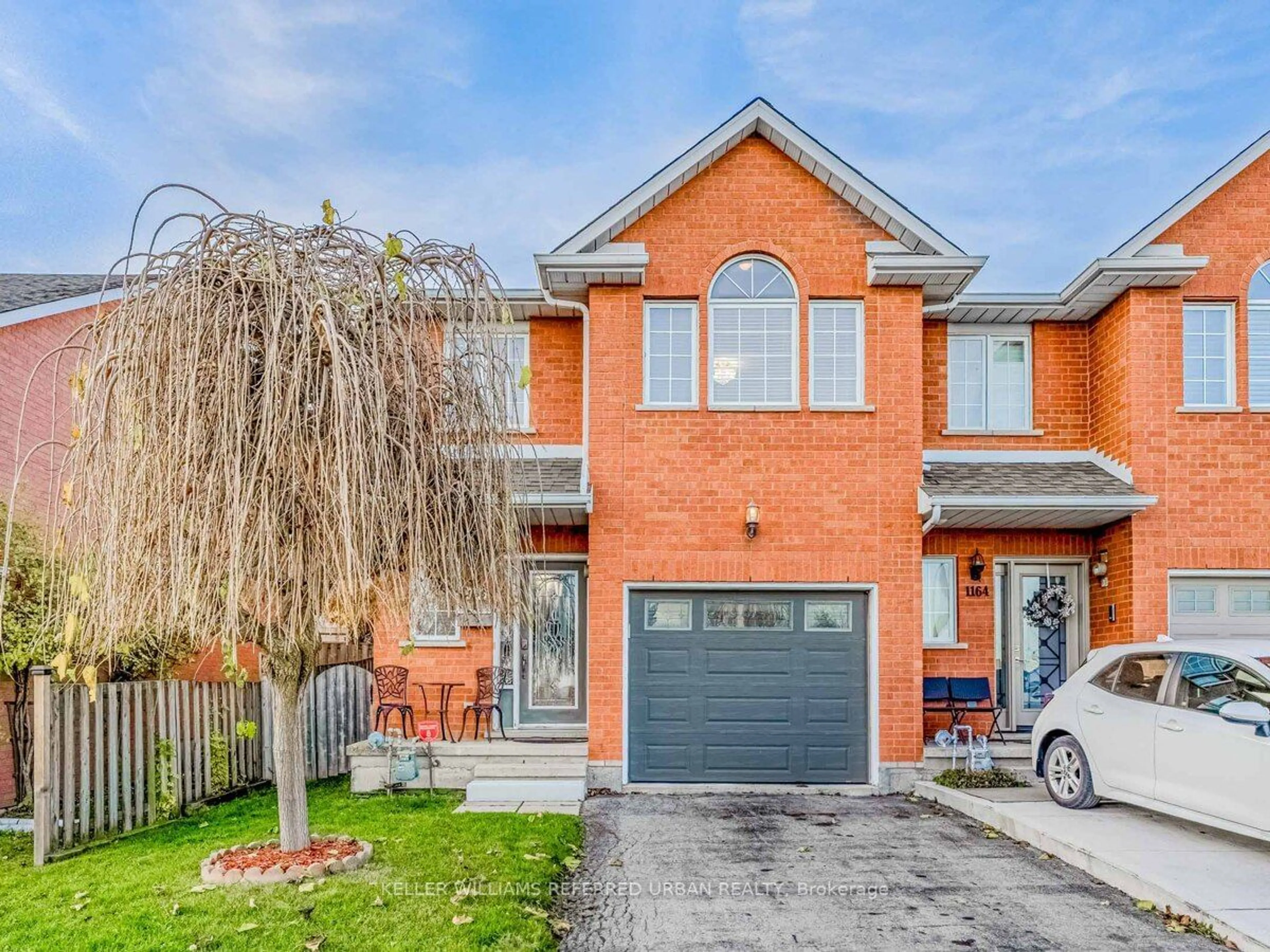 Home with brick exterior material for 1166 Upper Wentworth St, Hamilton Ontario L9A 5G2