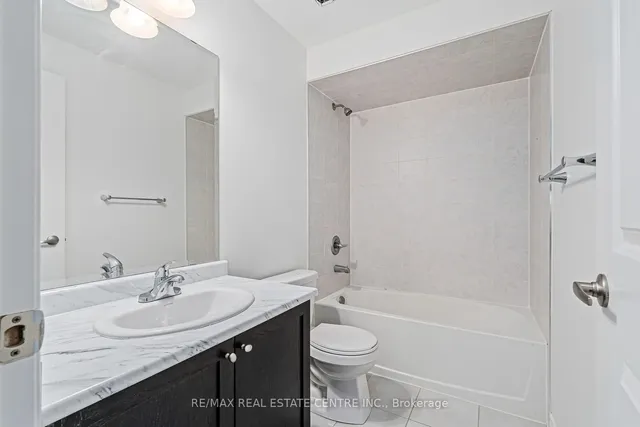 Additional image 7 of 12 Heming Tr