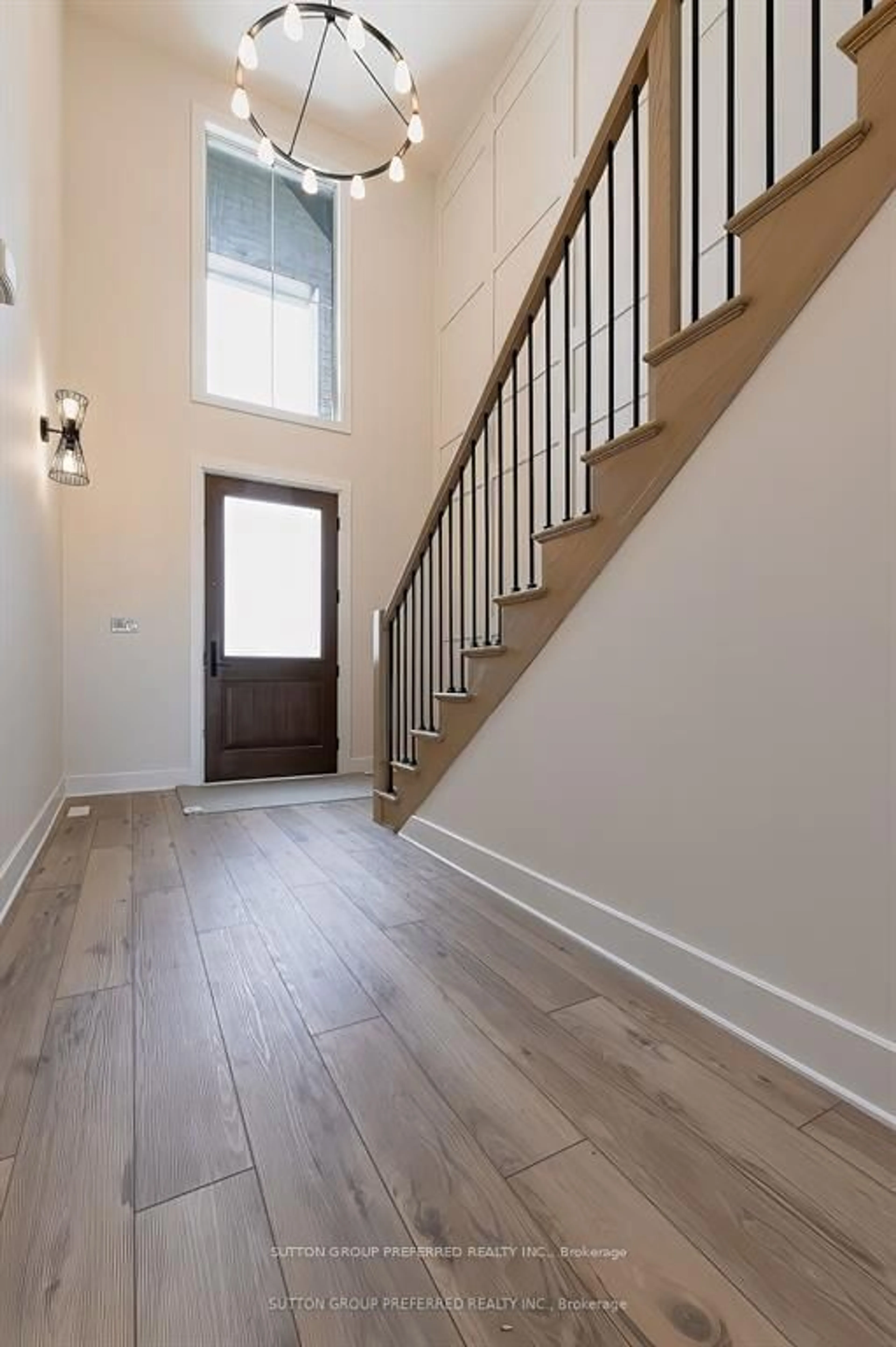 Indoor entryway, wood floors for 159 Renaissance Dr, St. Thomas Ontario N5P 4K3