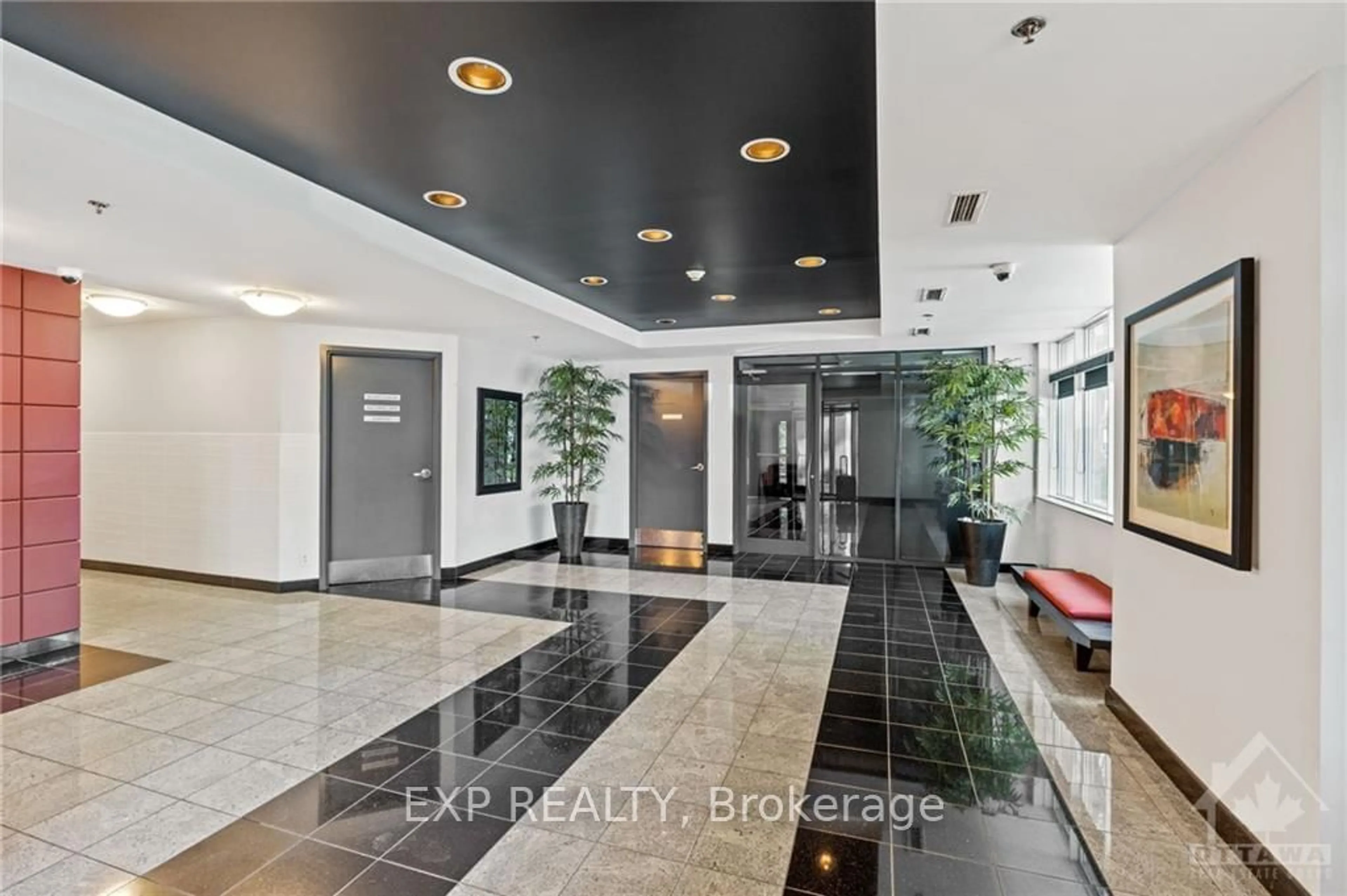 Indoor lobby, ceramic floors for 445 LAURIER Ave #303, Ottawa Centre Ontario K1R 0A2