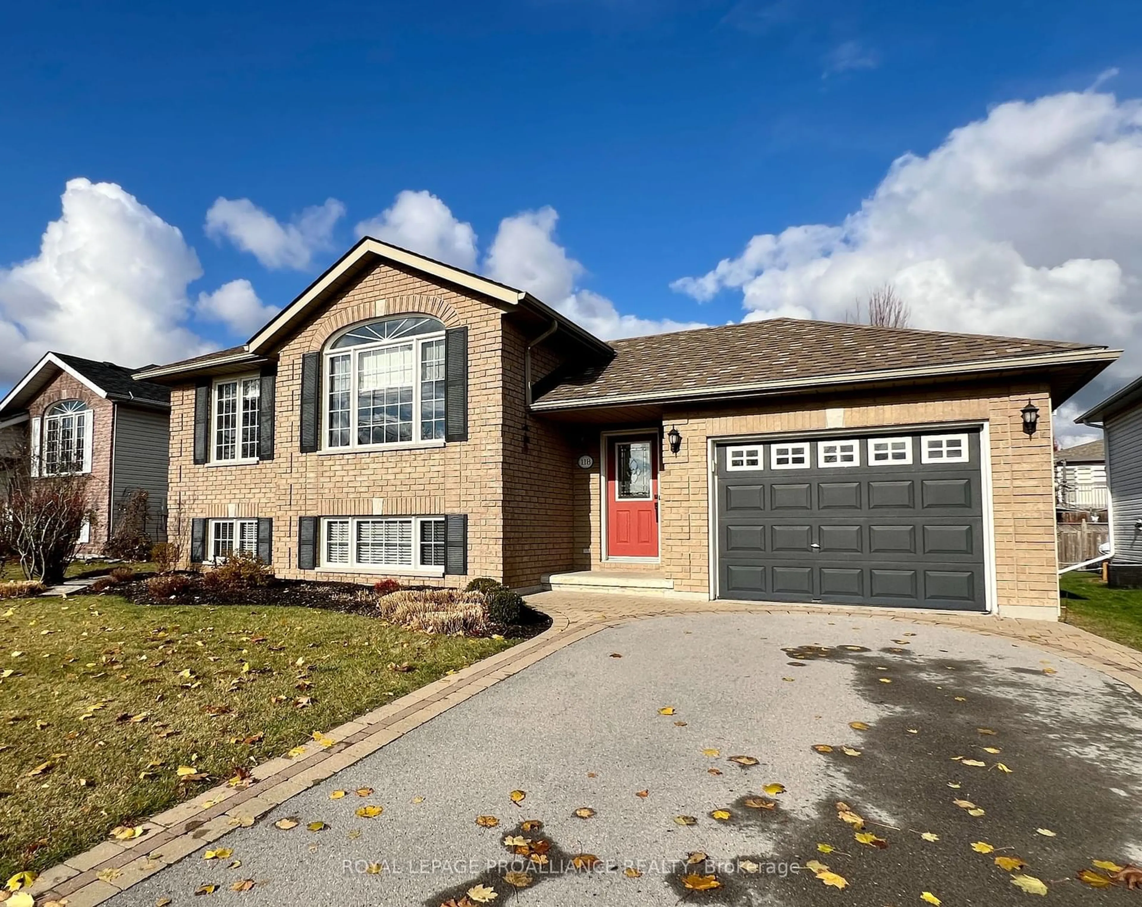 Frontside or backside of a home, the street view for 118 Raglan St, Brighton Ontario K0K 1H0