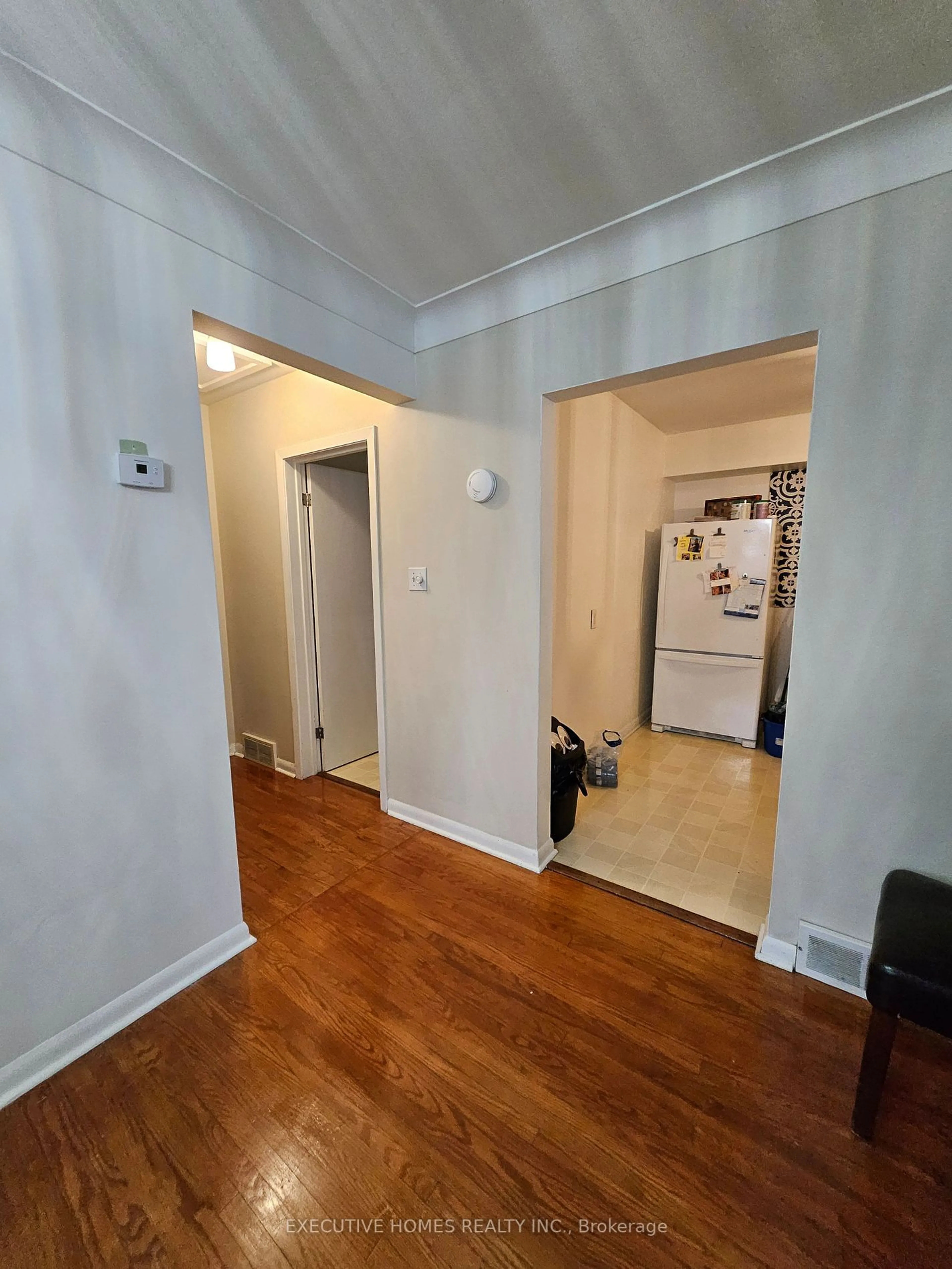 A pic of a room, unknown floor for 144 Elm St, Port Colborne Ontario L3K 4N4