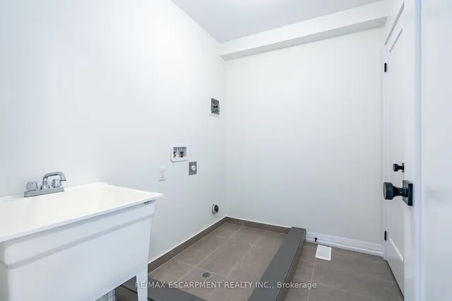 Additional property image - 189 Lormont (Lot 26) Blvd