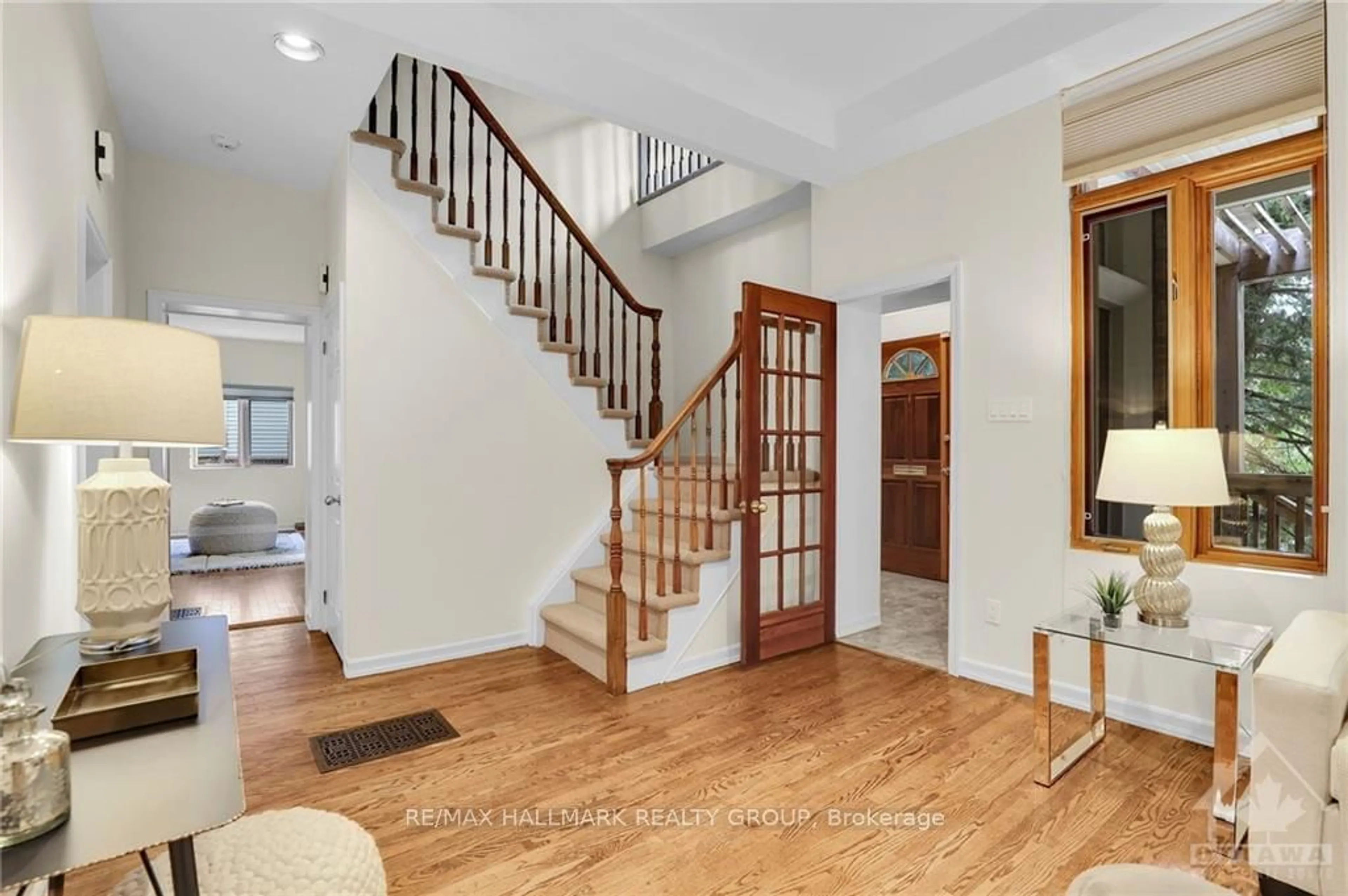 Indoor entryway, wood floors for 7 CLAREY Ave, Glebe - Ottawa East and Area Ontario K1S 2R6